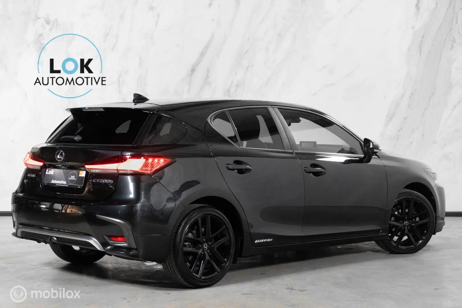 Lexus CT 200h Ultimate Edition LED|CAMERA| Schwarz - 2