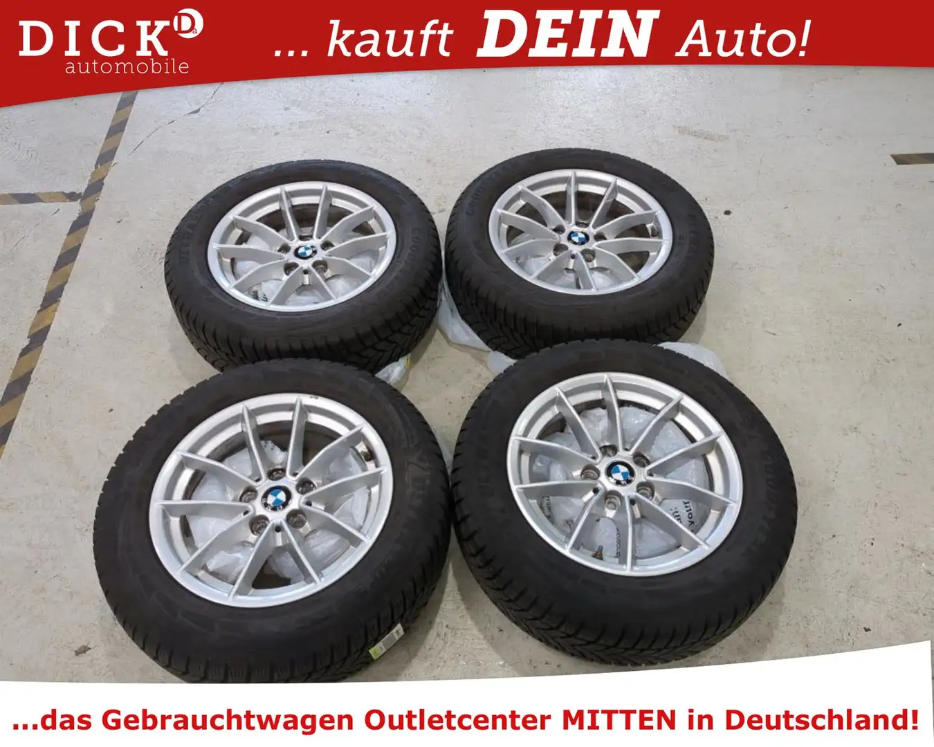 BMW 318 d T Advantage PANO/AHK/VIRTU/LED/NAVI/PDC/8Fa Schwarz - 2