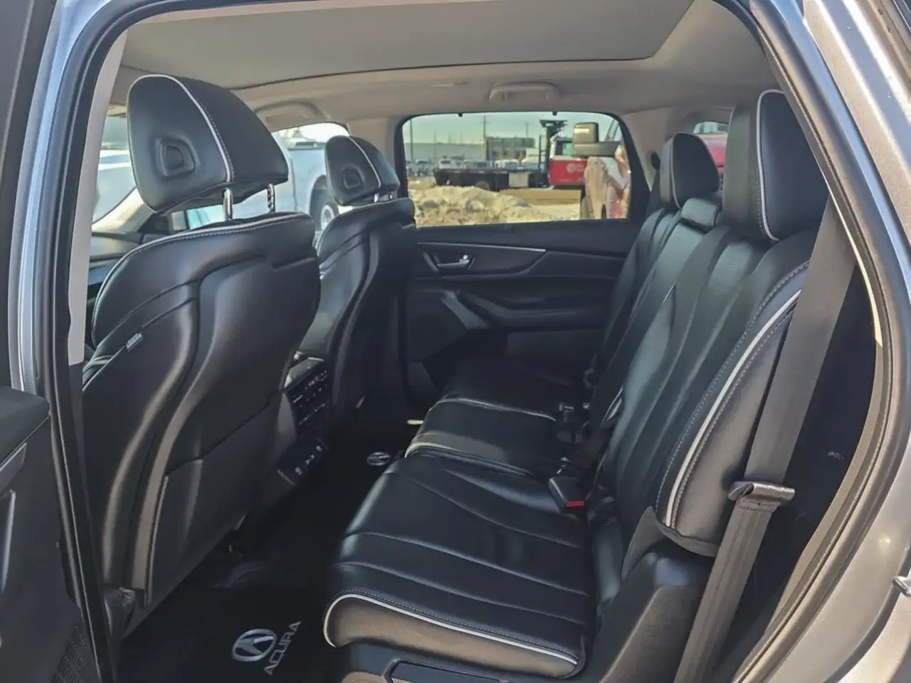 Acura MDX снимка Acura MDX