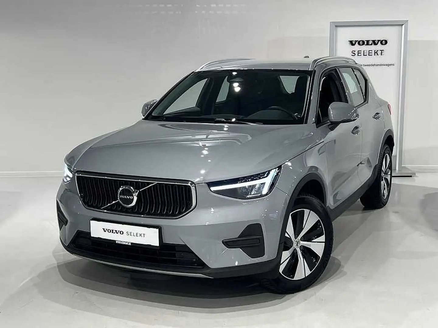 Volvo XC40 B3 Mild Hybride Geartronic Grigio - 1