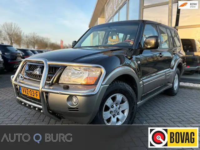 Mitsubishi Pajero 3.2 Di-D GLS LB HR | Automaat | Panorama | Goed on