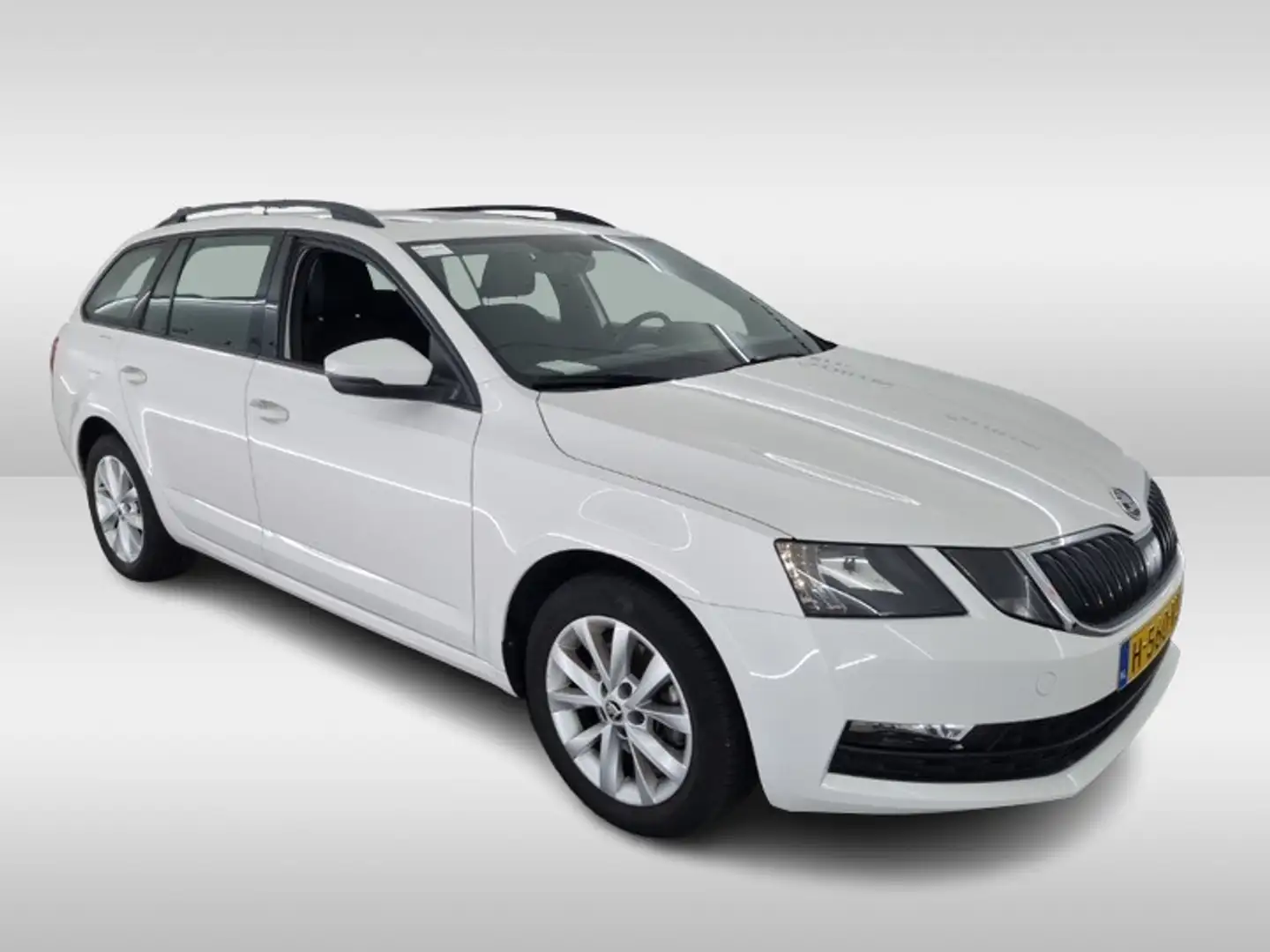 Skoda Octavia Combi 1.5 TSI Greentech Business Edition (150 PK) Wit - 2