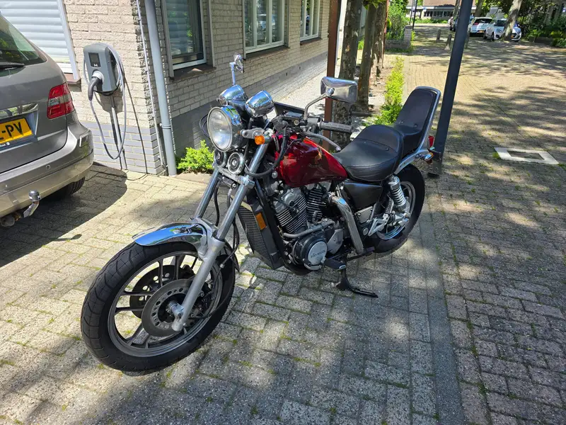 Honda Shadow VT 750 - foto 2