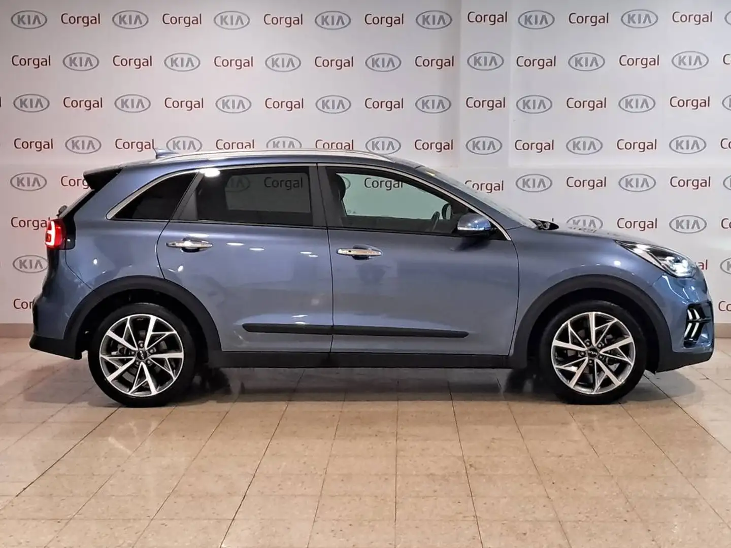 Kia Niro 1.6 HEV Emotion Azul - 2