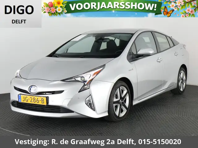 Toyota Prius 1.8 Dynamic | Parkeersensoren | Navigatie | Afneem
