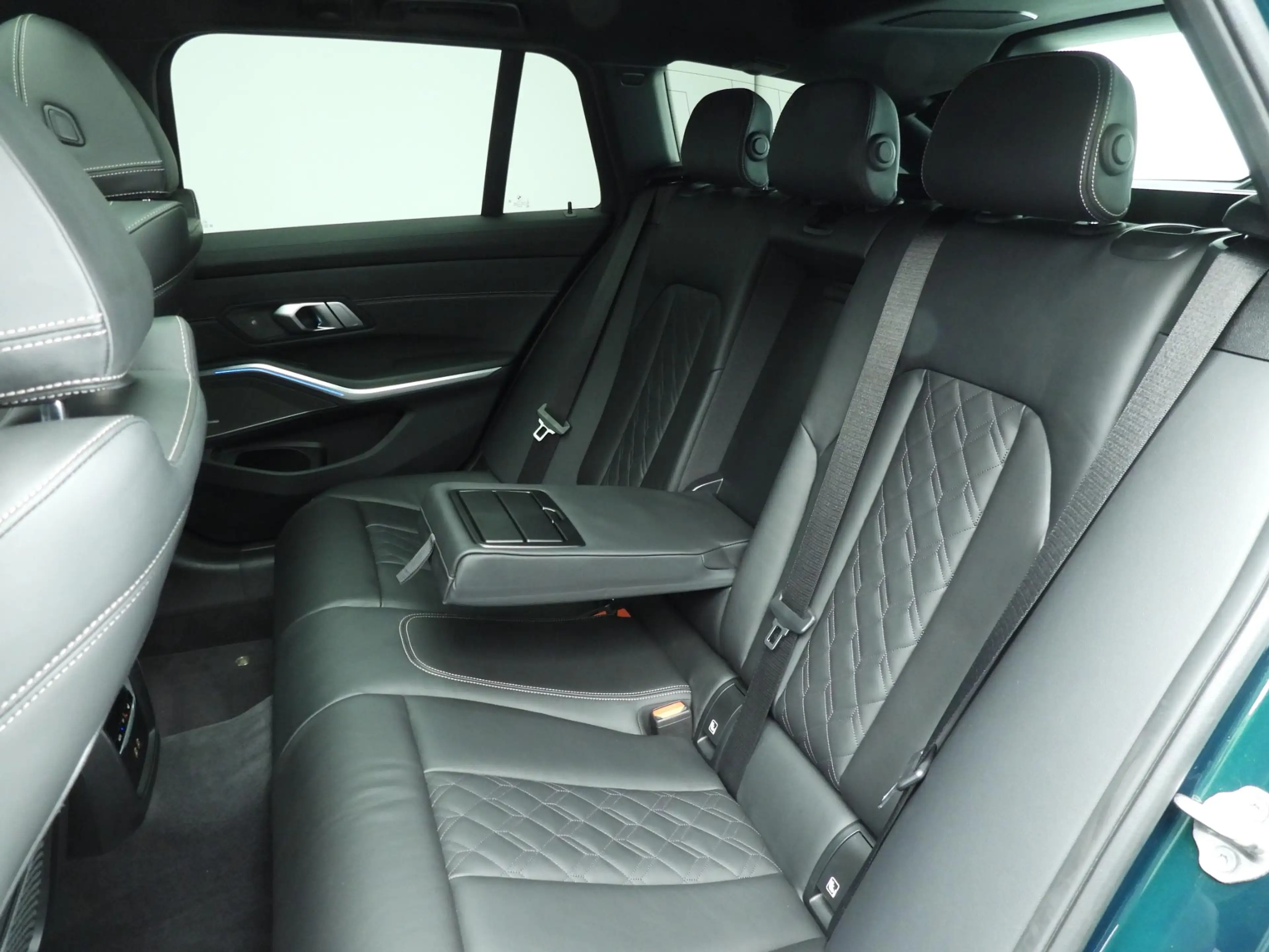 Alpina D3 S Touring XDrive | LED | Leder | HUD | Panoramadak — photo 8