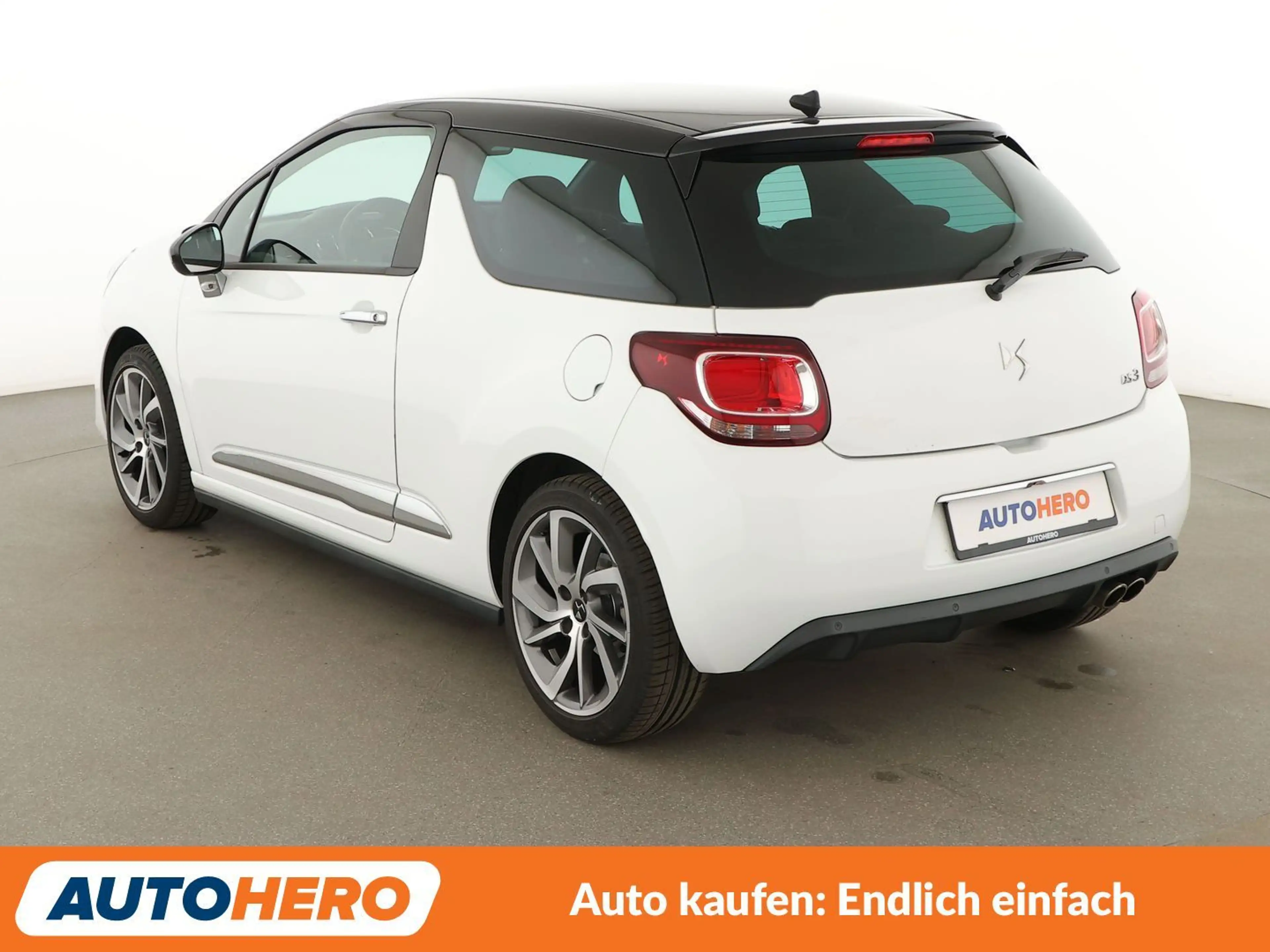 DS Automobiles DS 3 1.2 PureTech SportChic *NAVI*LED*CAM*ALU*TEMPO* — photo 4