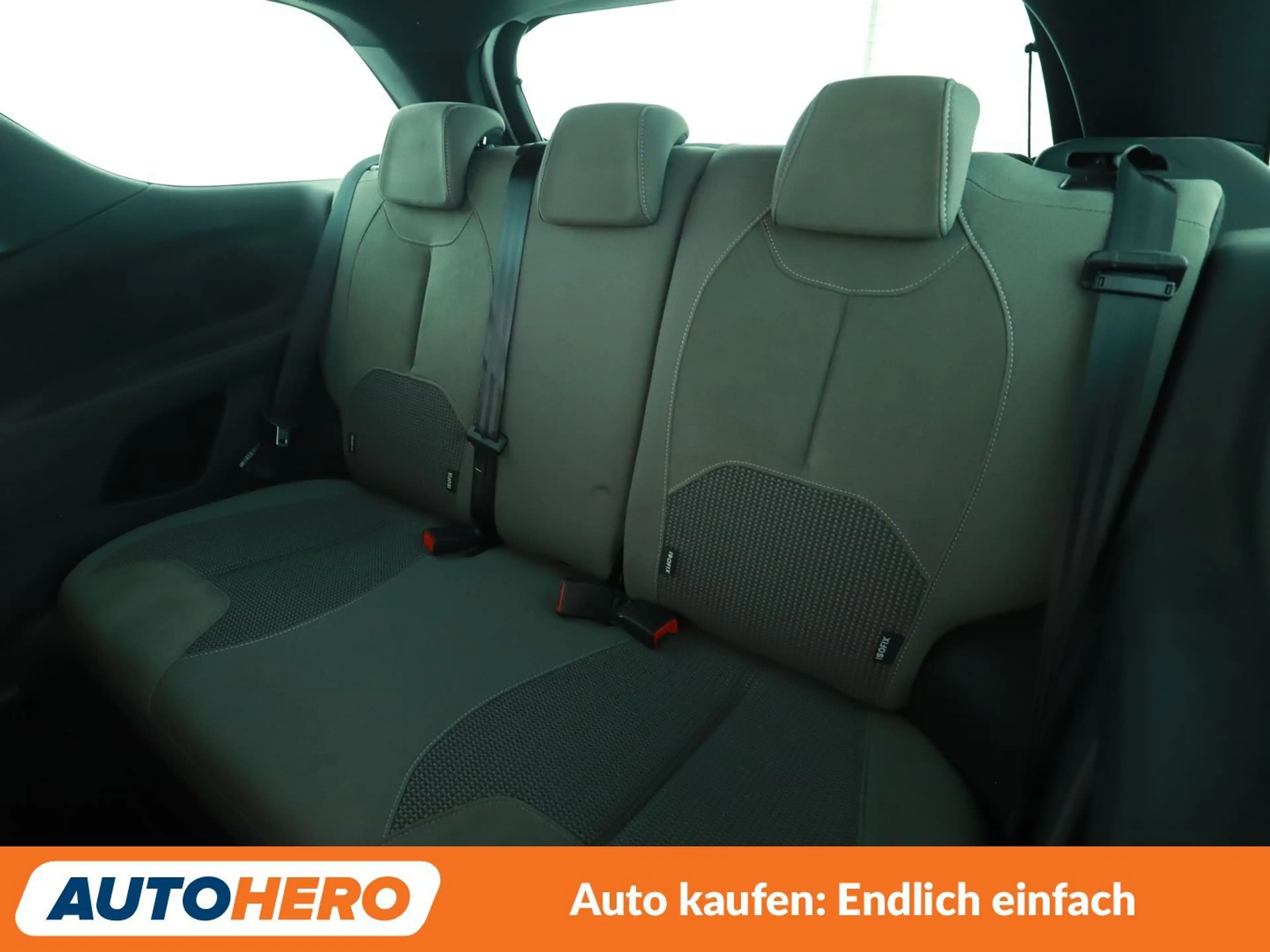 DS Automobiles DS 3 1.2 PureTech SportChic *NAVI*LED*CAM*ALU*TEMPO* — photo 14