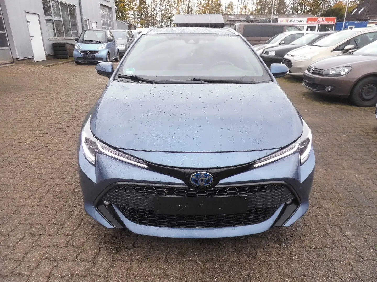 Toyota Corolla Touring Sports Hybrid Club 1.Hand Blau - 1