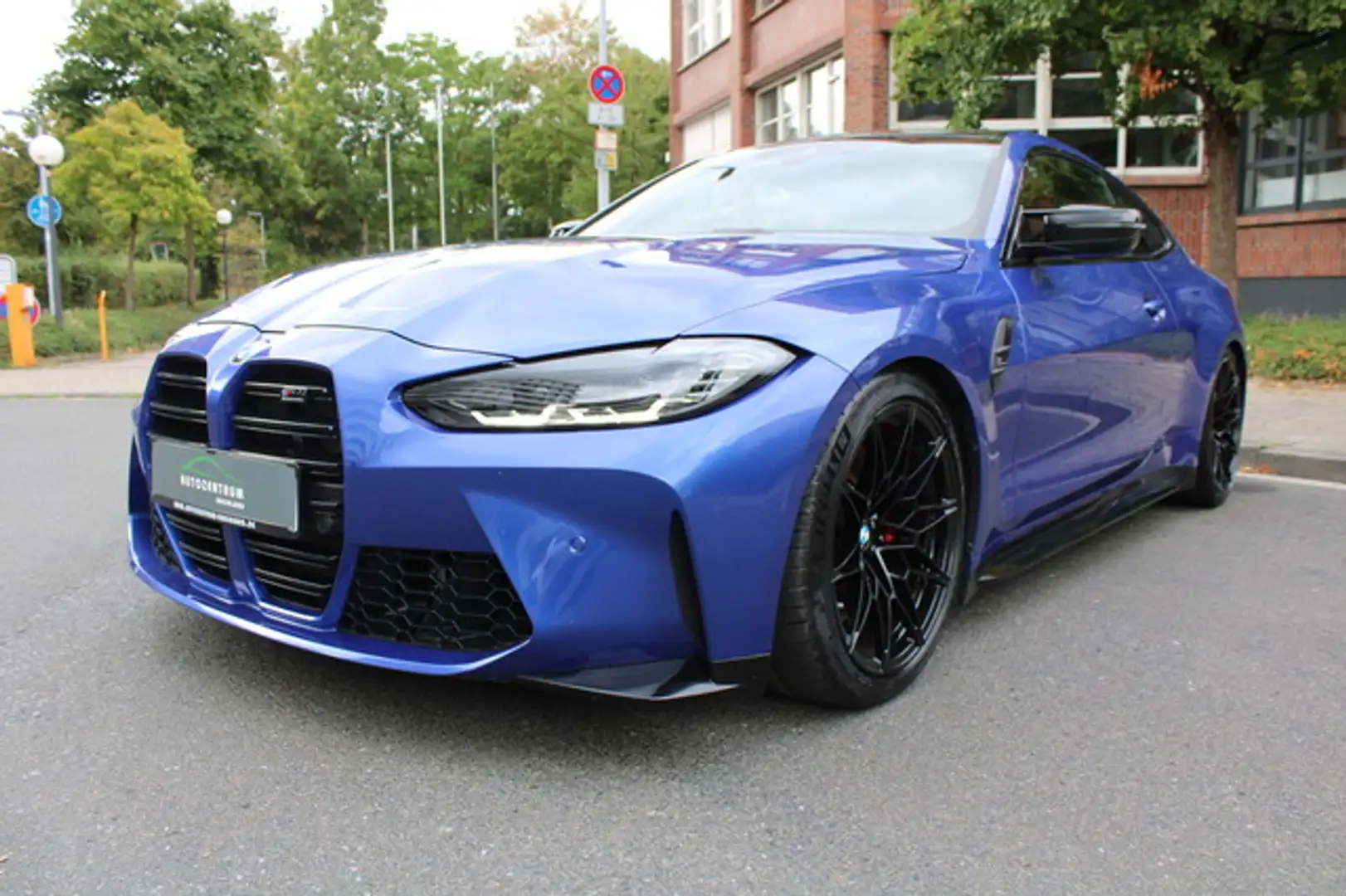 BMW M4 Coupe Competition xDrive Laser/H&K/HeadUp Bleu - 2