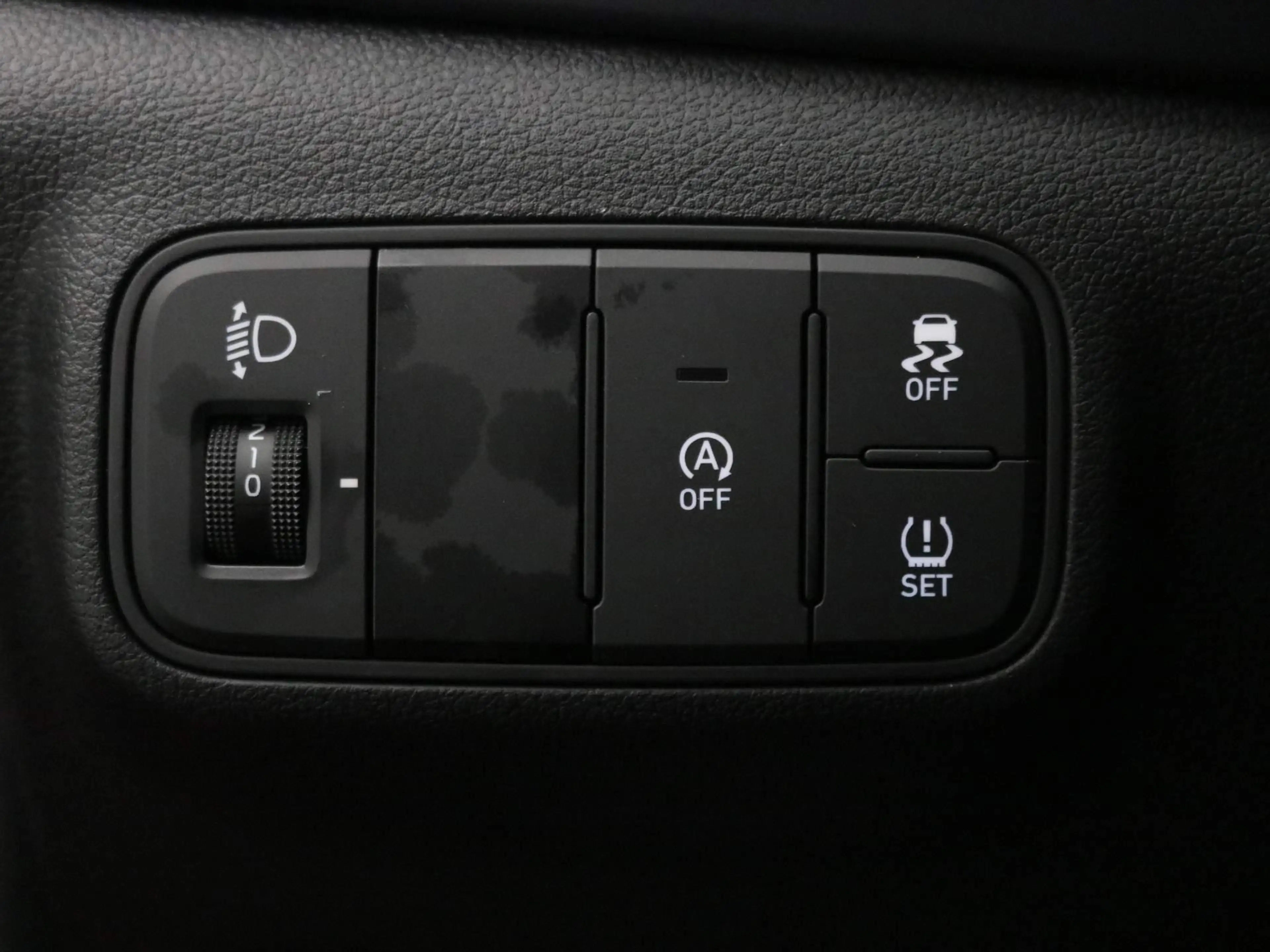 Hyundai BAYON 1.0 T-GDI Comfort / Navigatie / Achteruitrijcamera — photo 36