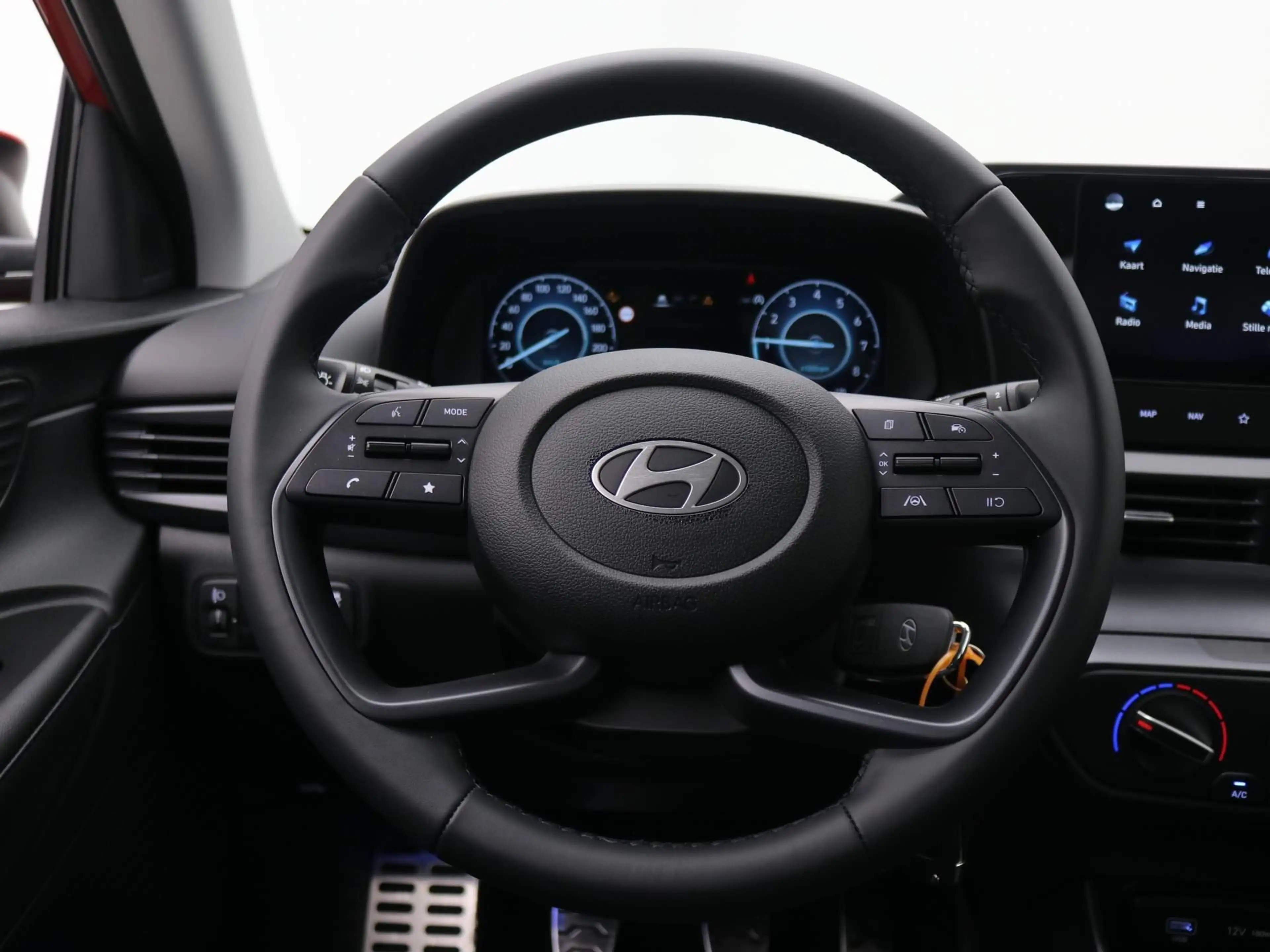 Hyundai BAYON 1.0 T-GDI Comfort / Navigatie / Achteruitrijcamera — photo 8