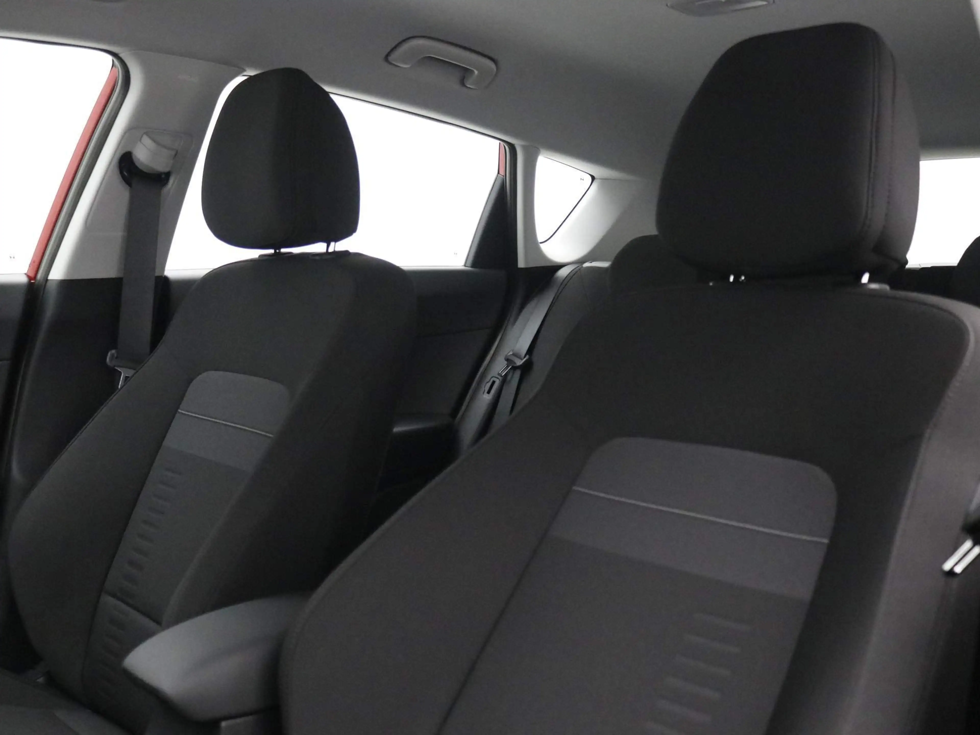 Hyundai BAYON 1.0 T-GDI Comfort / Navigatie / Achteruitrijcamera — photo 17