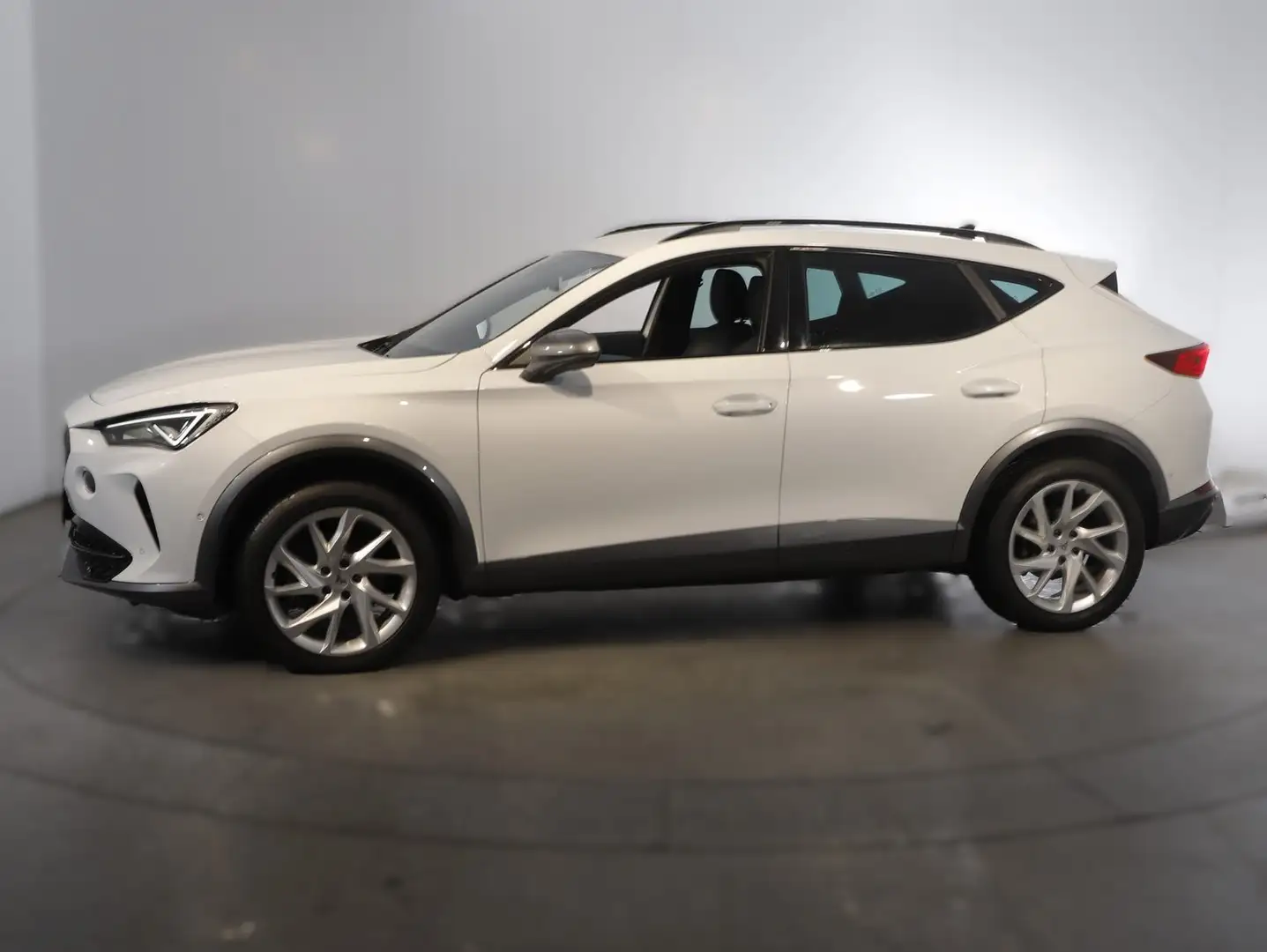 CUPRA Formentor 1.5 TSI 150 PS DSG ACT Weiß - 2