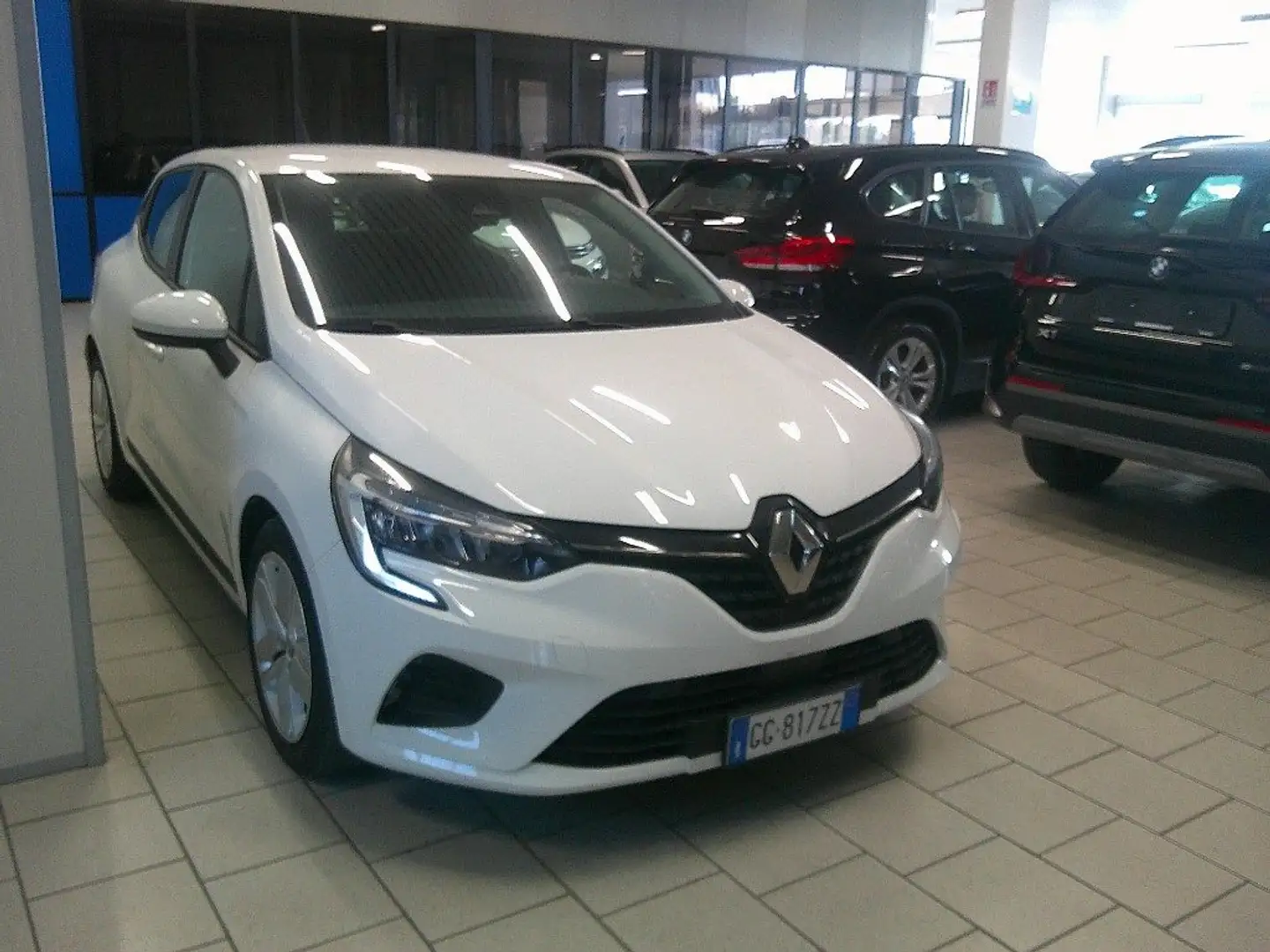 Renault Clio TCe 90 CV 5 porte Zen Neopatentato - Garanzia 24M Blanc - 2