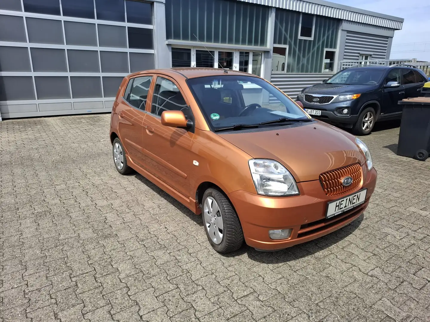 Kia Picanto 1.1 EX Gold - 1