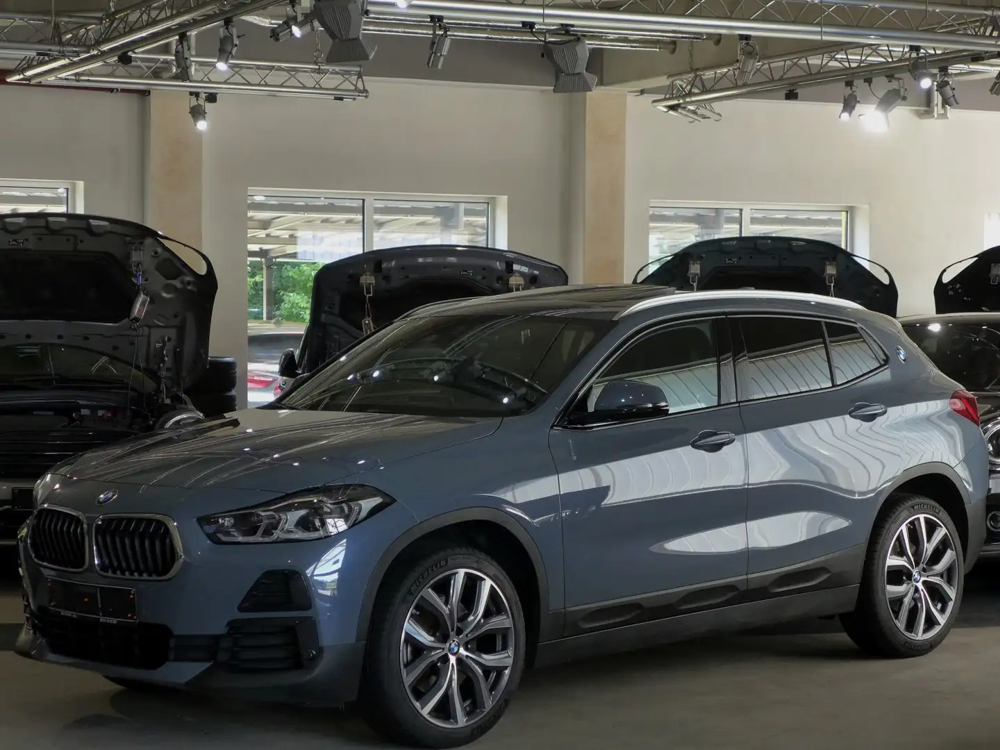 BMW X2 20d xDr HUD,Dach,AHK,Kamera,Leder NP 68.510 Gris - 2
