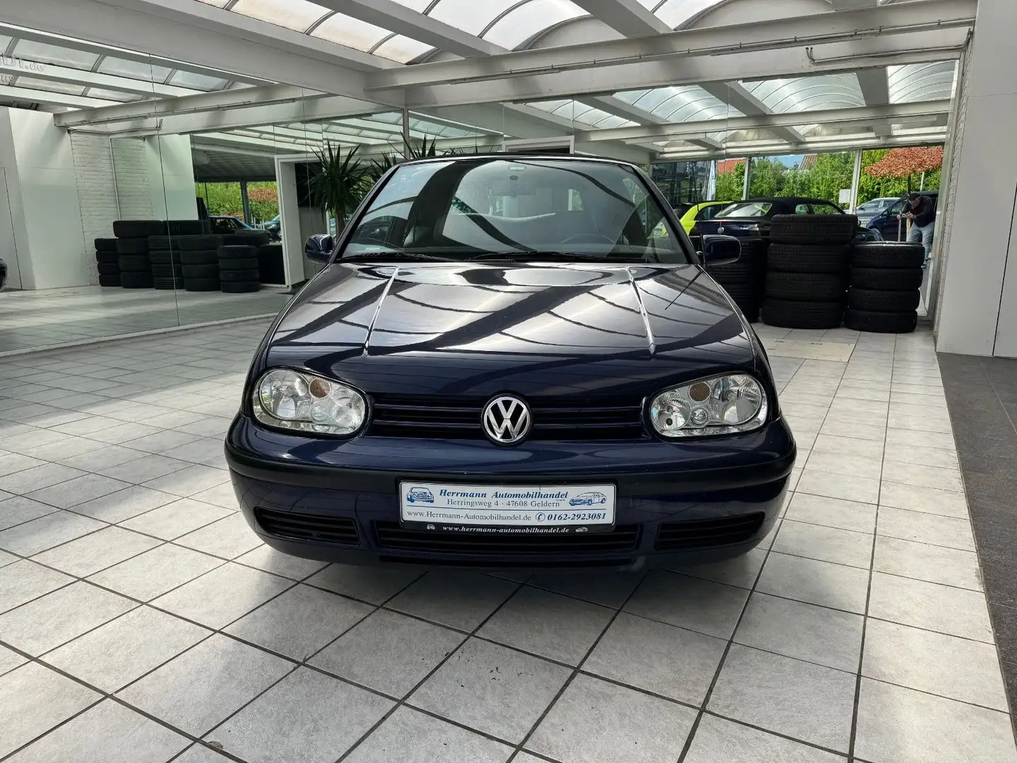 Volkswagen Golf 2.0 EU4 Colour Concept Albastru - 2