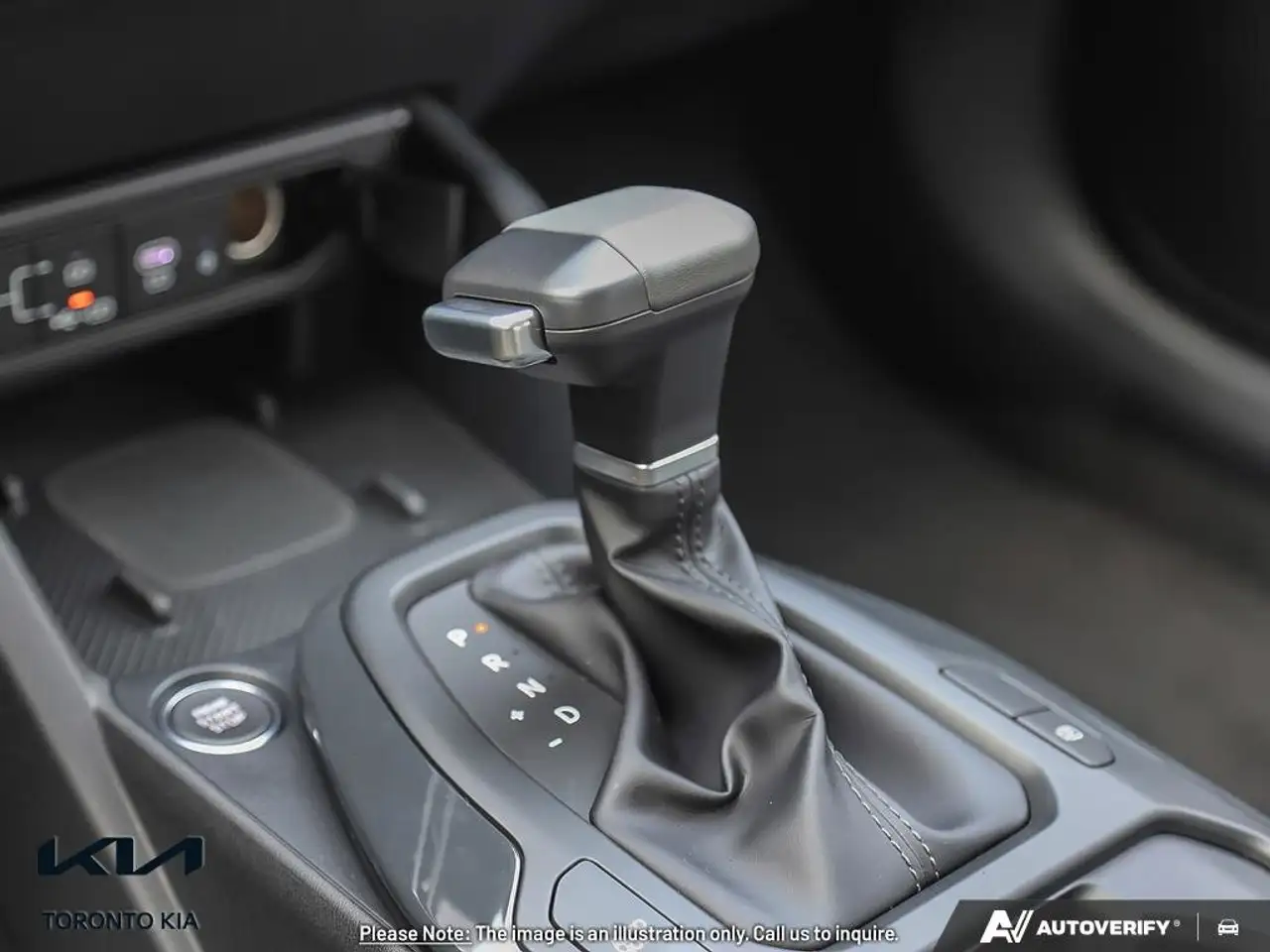 Kia K4 снимка Kia K4
