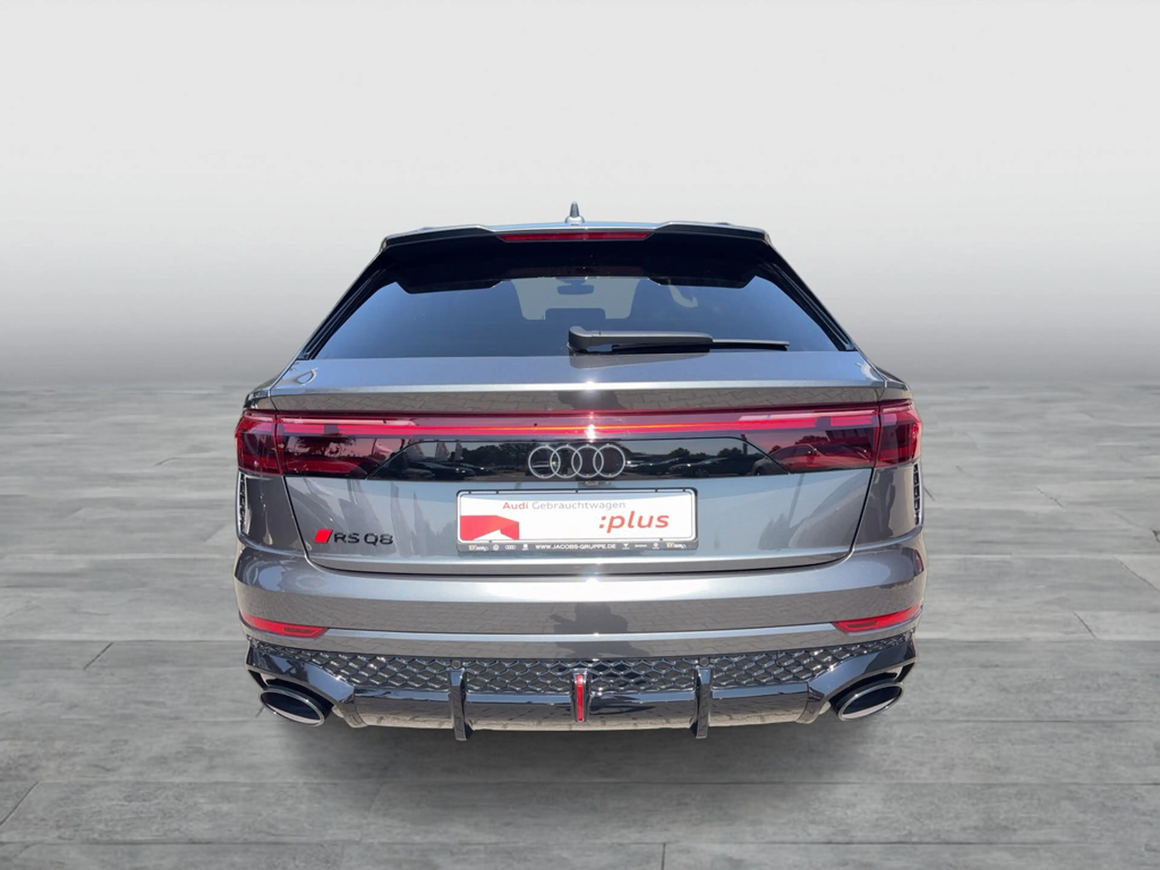 Audi RS Q8 — photo 5
