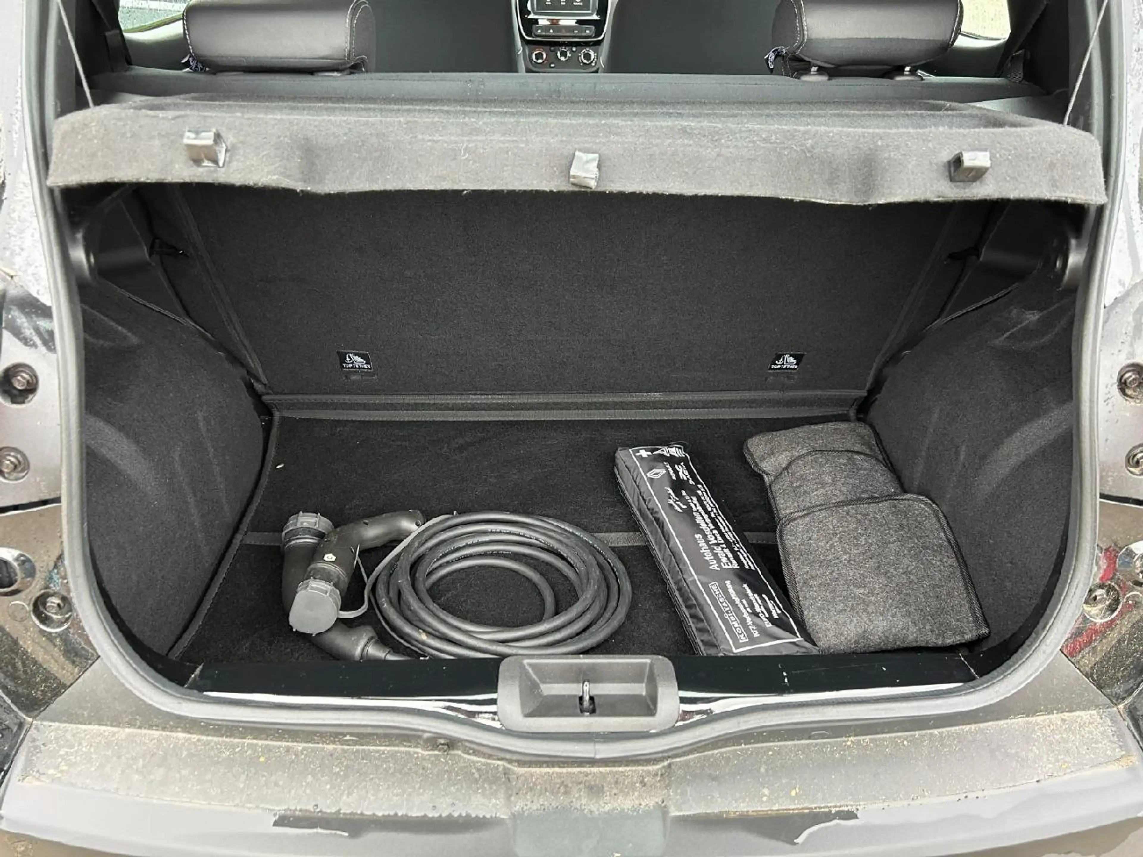 Dacia Spring Essential*Klima*Navi*DAB*Kamera*Teilleder — photo 14