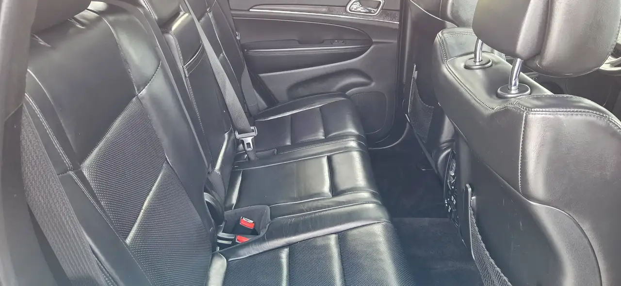 Jeep Grand Cherokee снимка Jeep Grand Cherokee