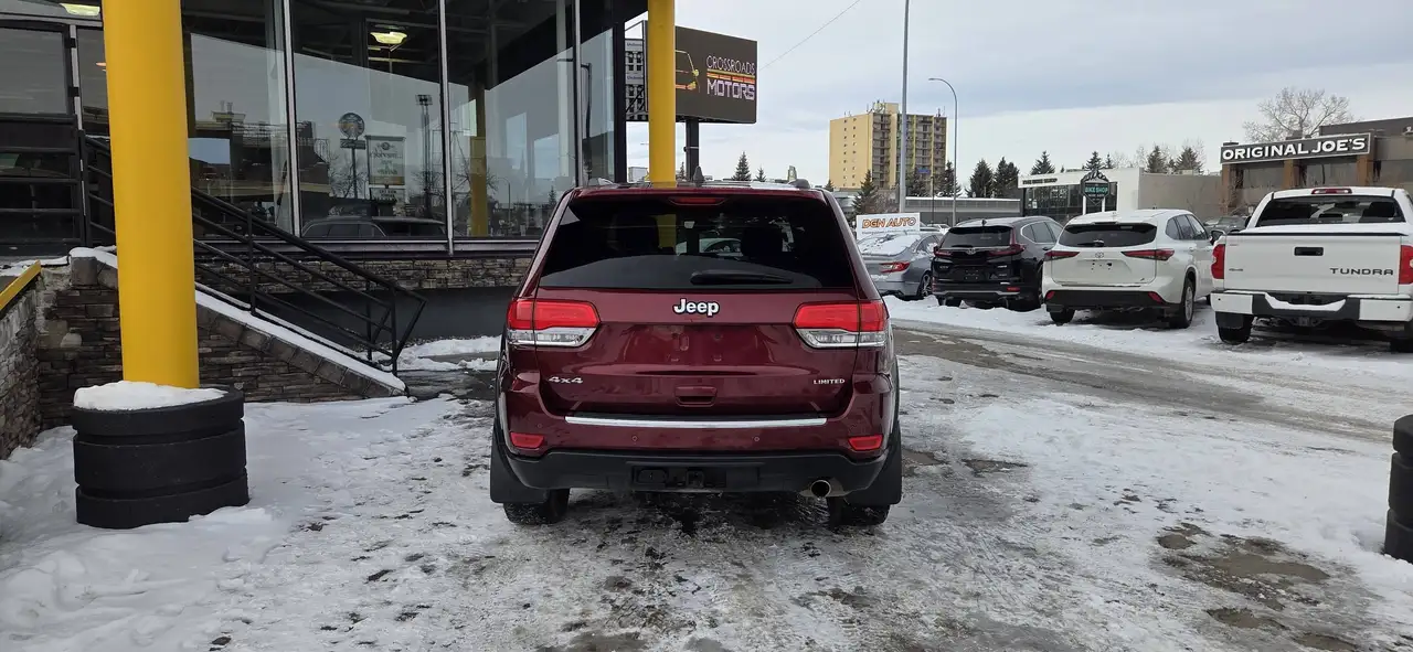 Jeep Grand Cherokee снимка Jeep Grand Cherokee