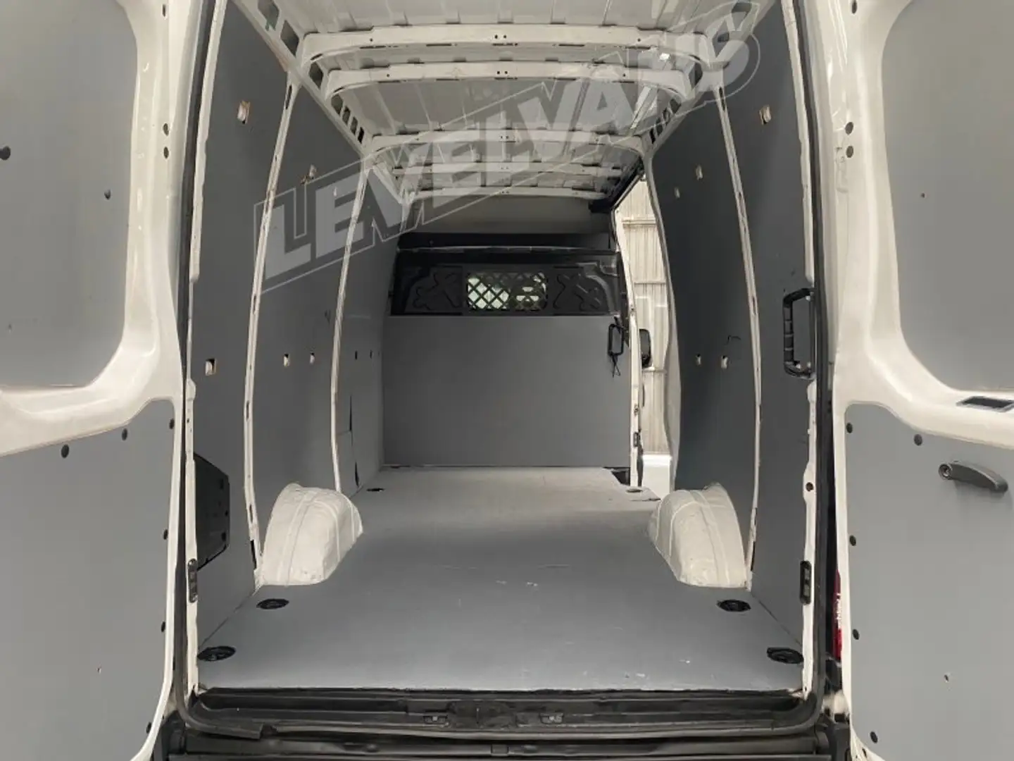 Iveco Daily Furgón 35C16 V 3520 H2 10.8 156 Blanco - 2