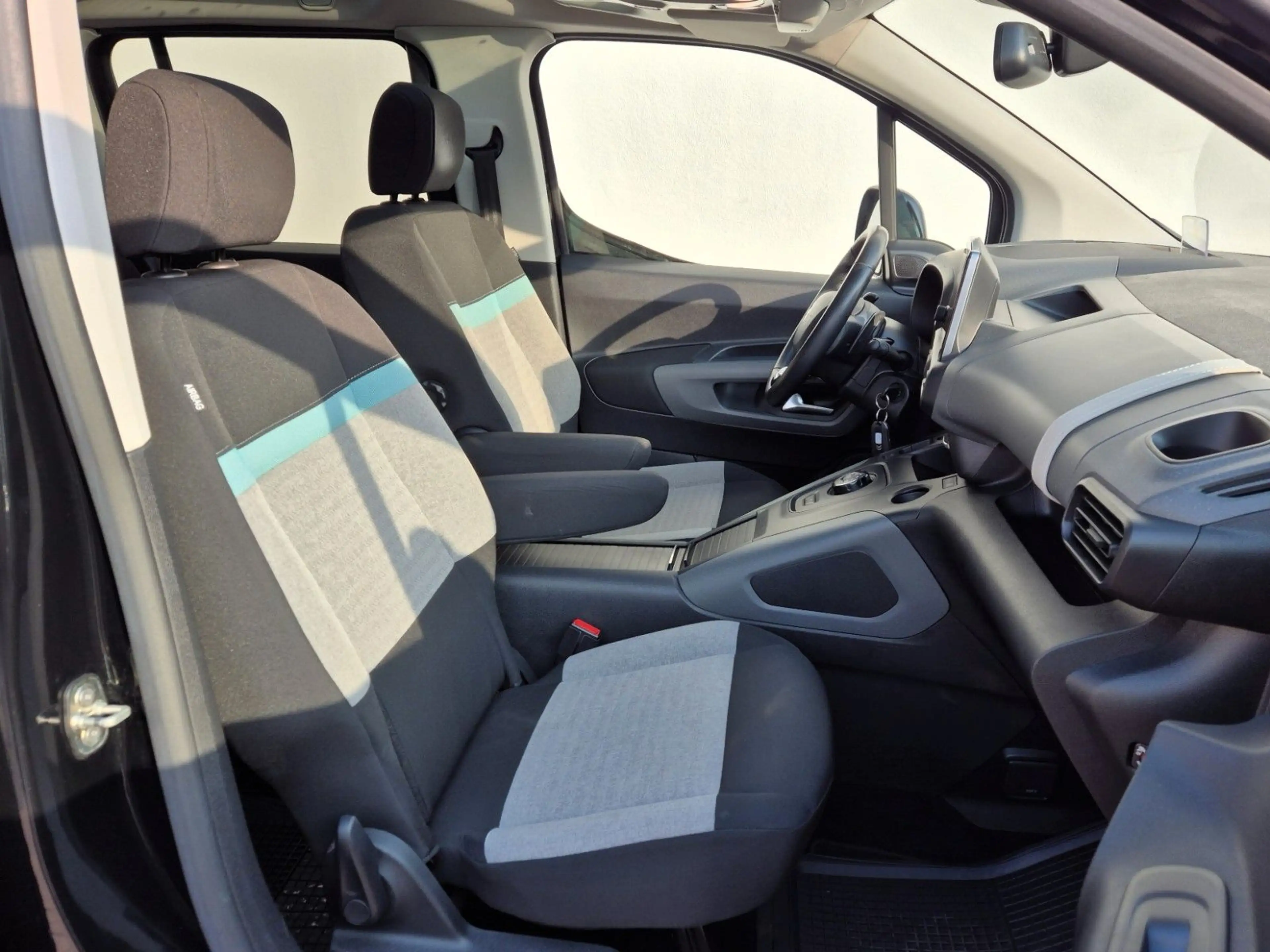 Citroen Berlingo Shine M ||AHK|Panorama|SHG|| — photo 11