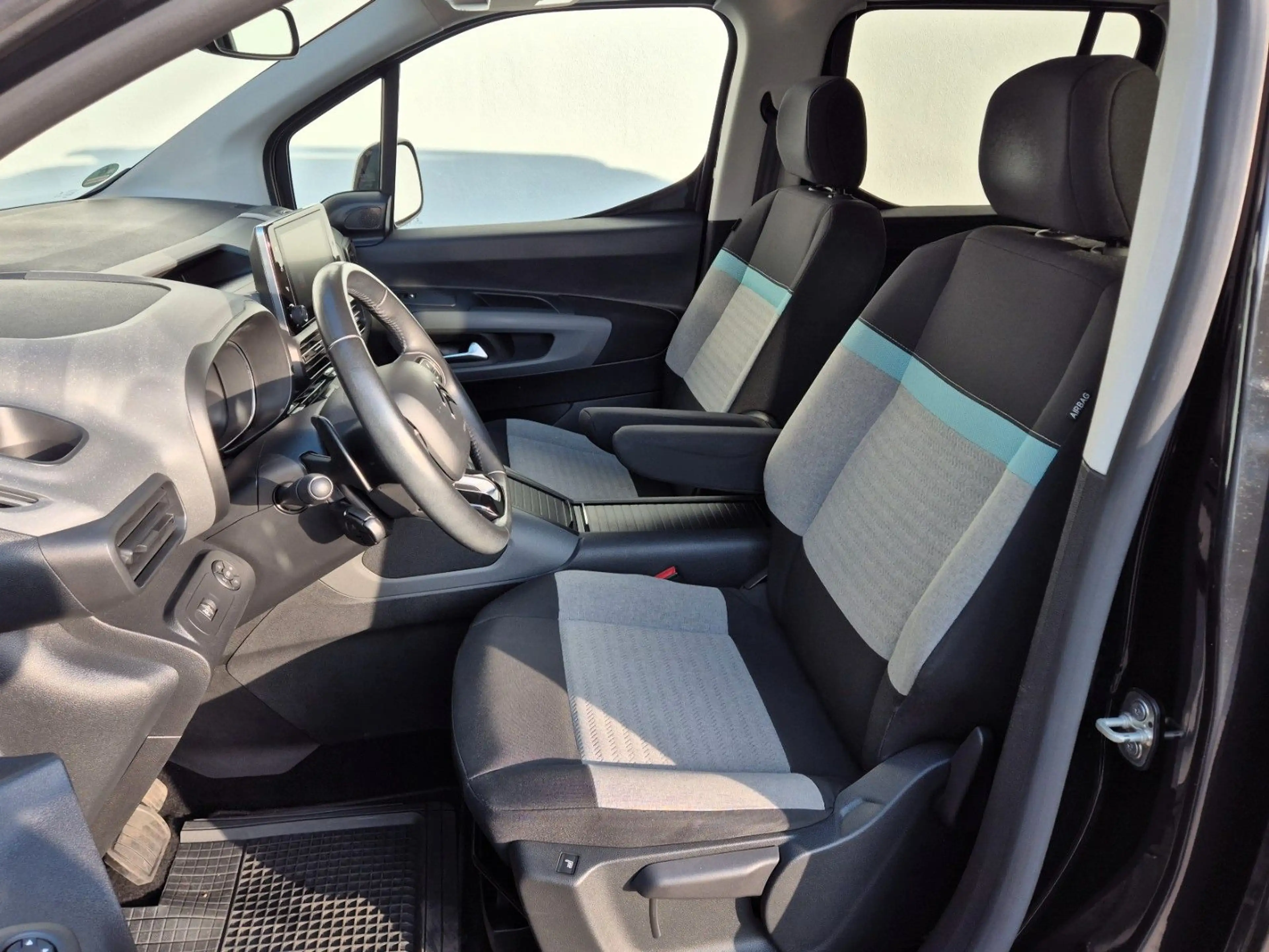 Citroen Berlingo Shine M ||AHK|Panorama|SHG|| — photo 10