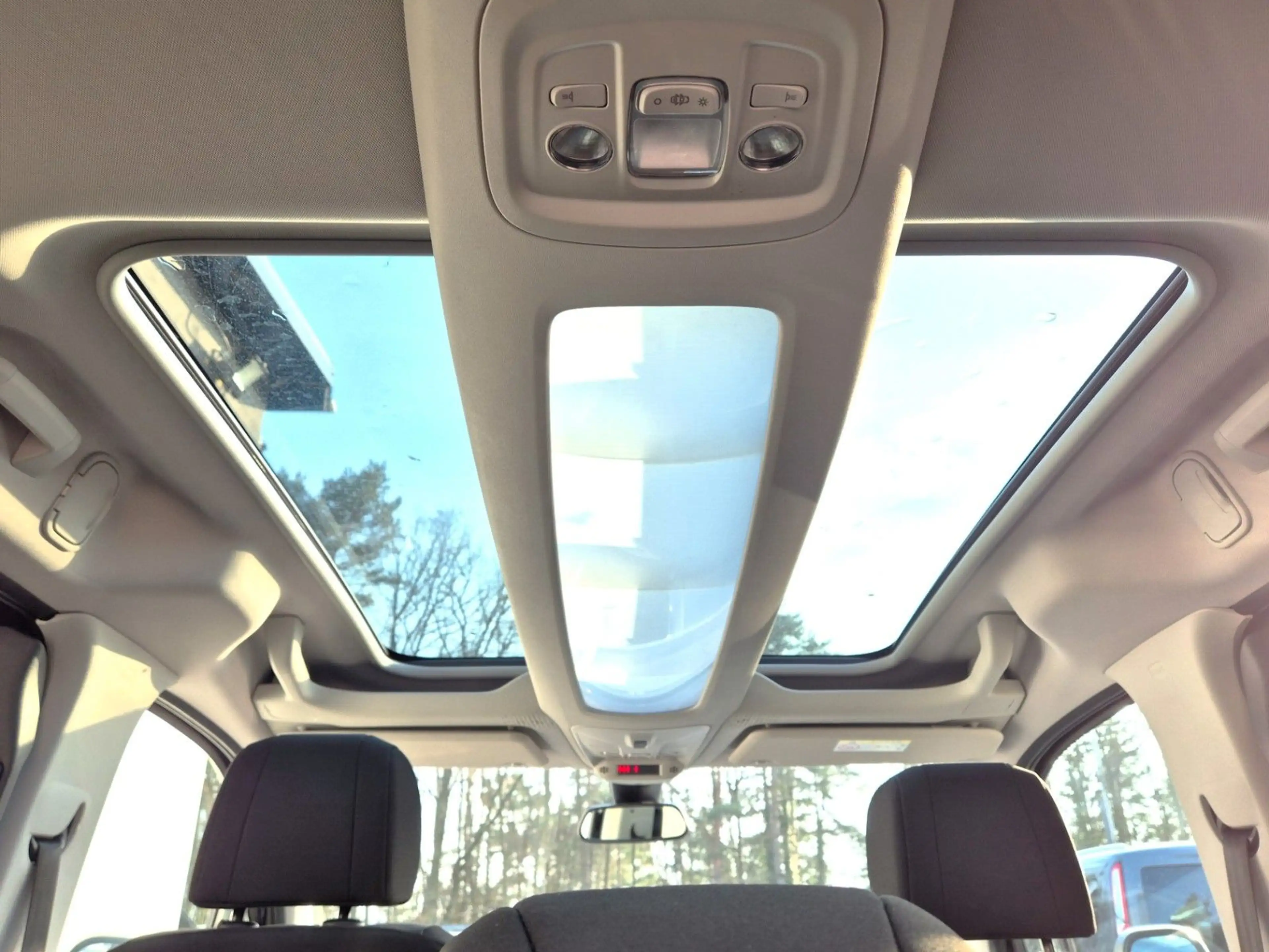 Citroen Berlingo Shine M ||AHK|Panorama|SHG|| — photo 14