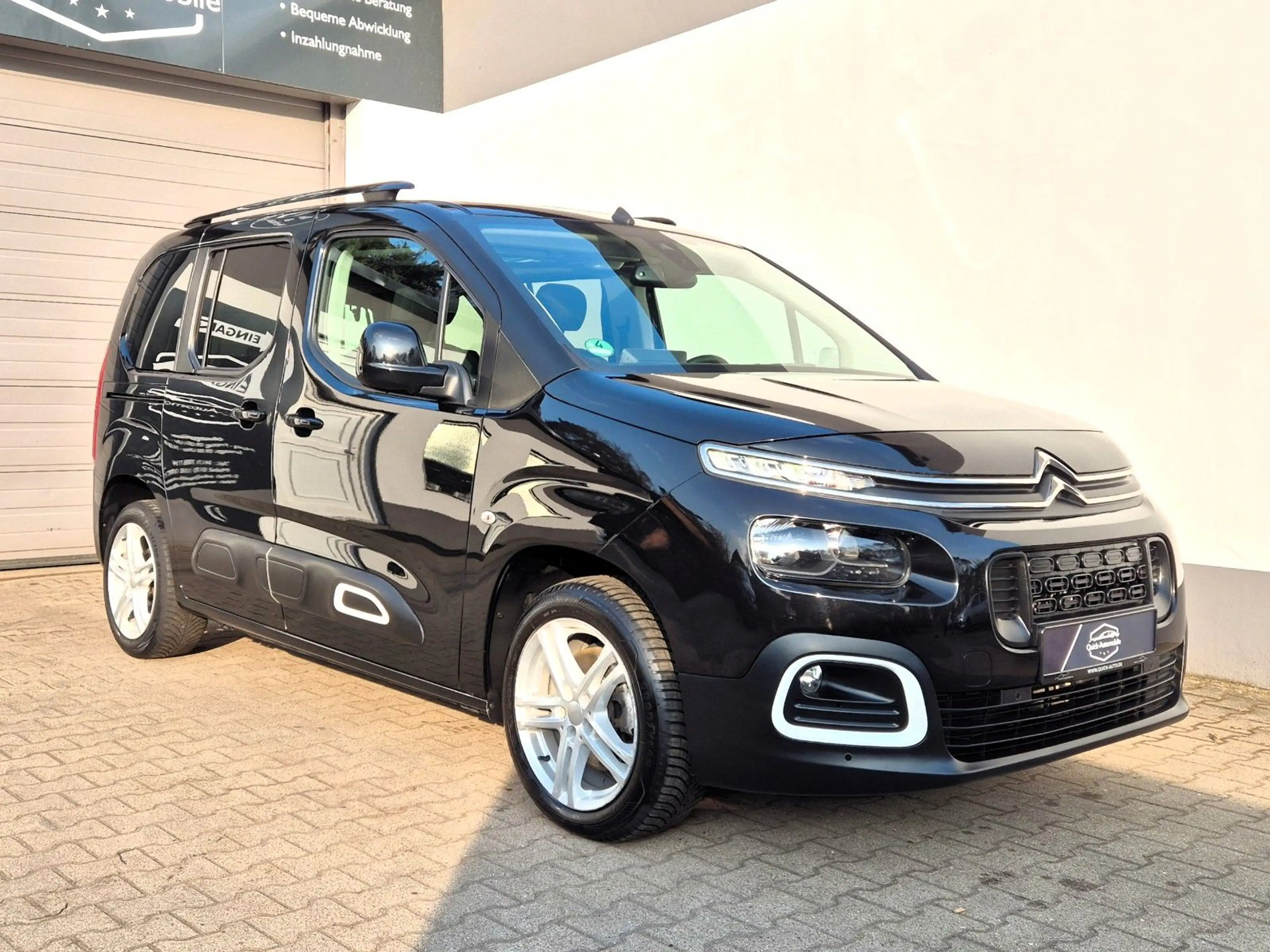 Citroen Berlingo Shine M ||AHK|Panorama|SHG||