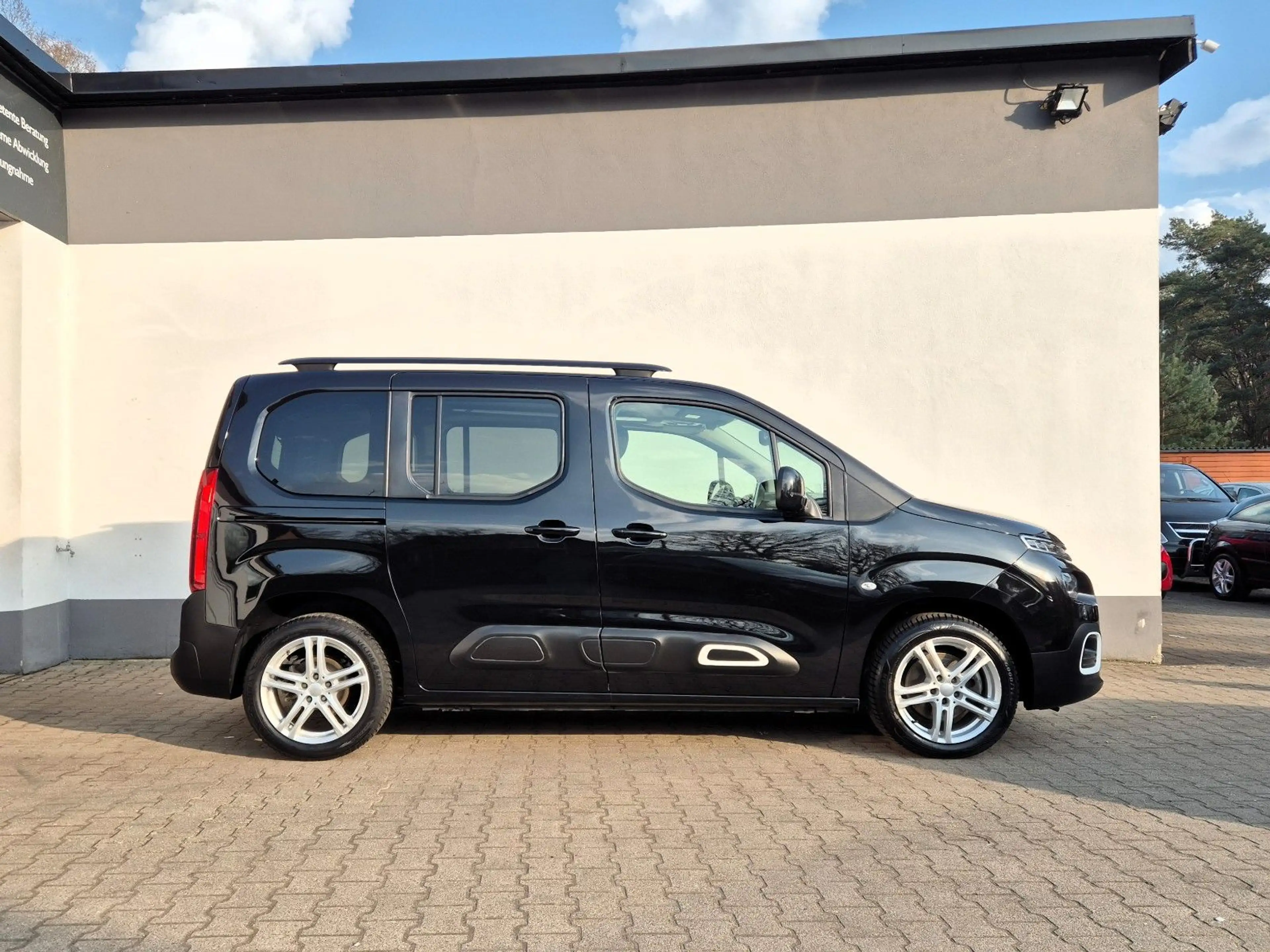 Citroen Berlingo Shine M ||AHK|Panorama|SHG|| — photo 8