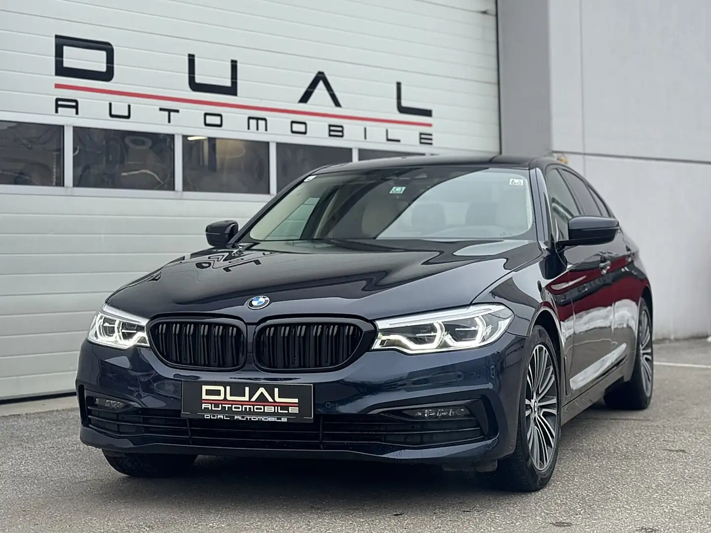 BMW 520 d xDrive Aut.|LED|HEAD-UP|H&K|MEMORY Blau - 1