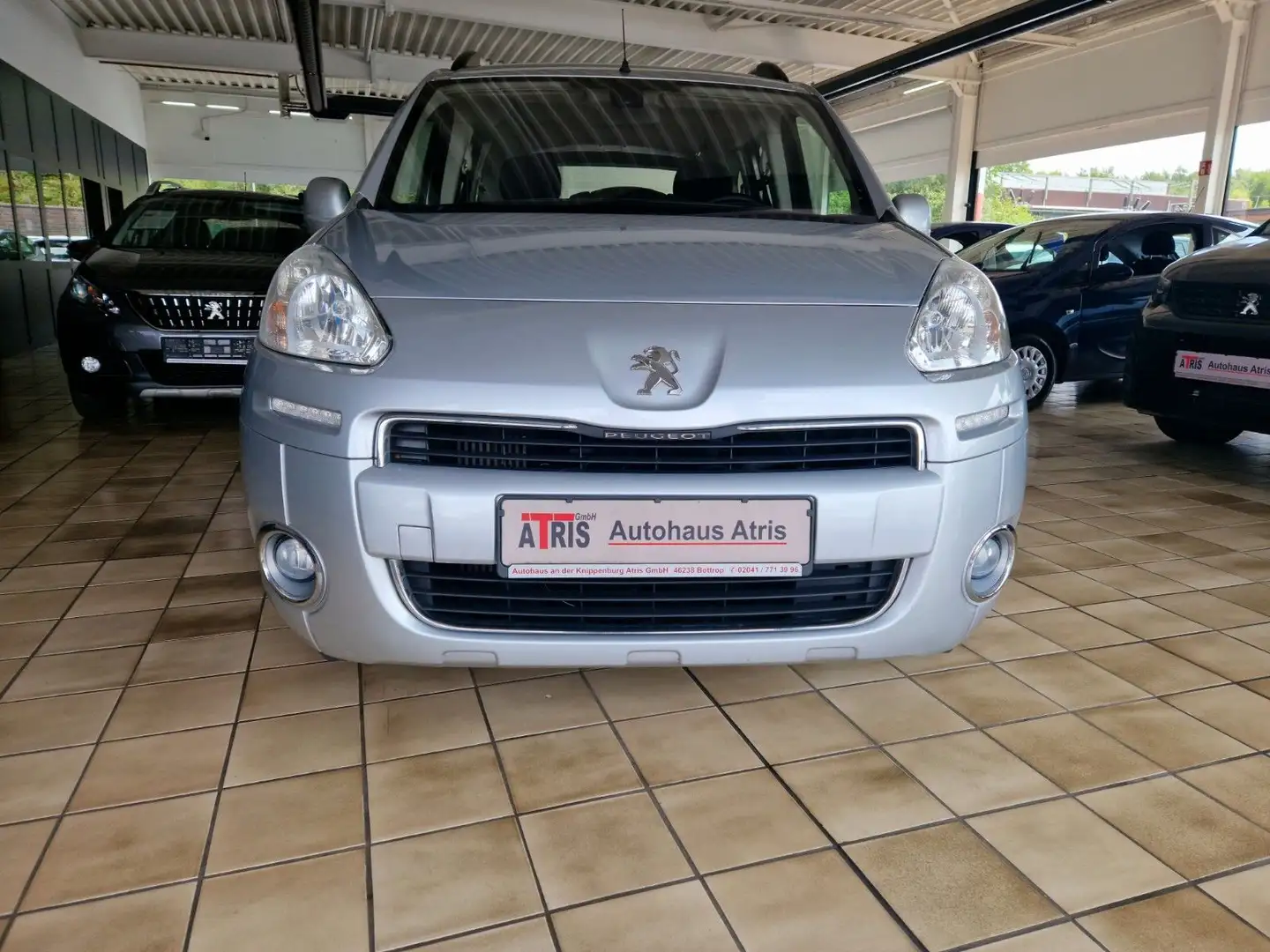 Peugeot Partner Tepee Active Behindertengerecht-Rampe Silber - 2