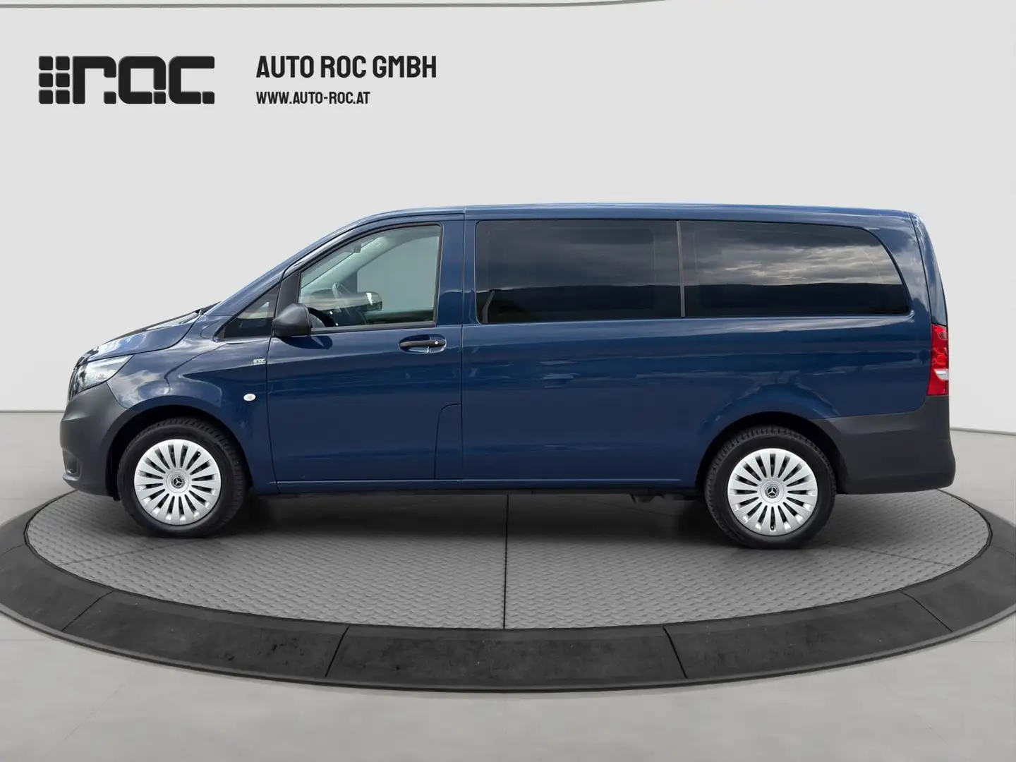 Mercedes-Benz Vito Tourer 114 CDI Aut. Pro RWD lang Navi/SHZ/Tempoma Blau - 2