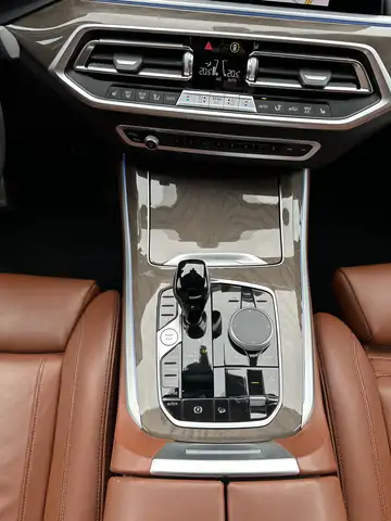 BMW X5 view 14