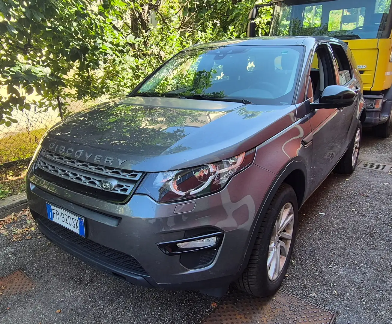 Land Rover Discovery Sport Discovery Sport 2.0 td4 Pure Business edition Gris - 1