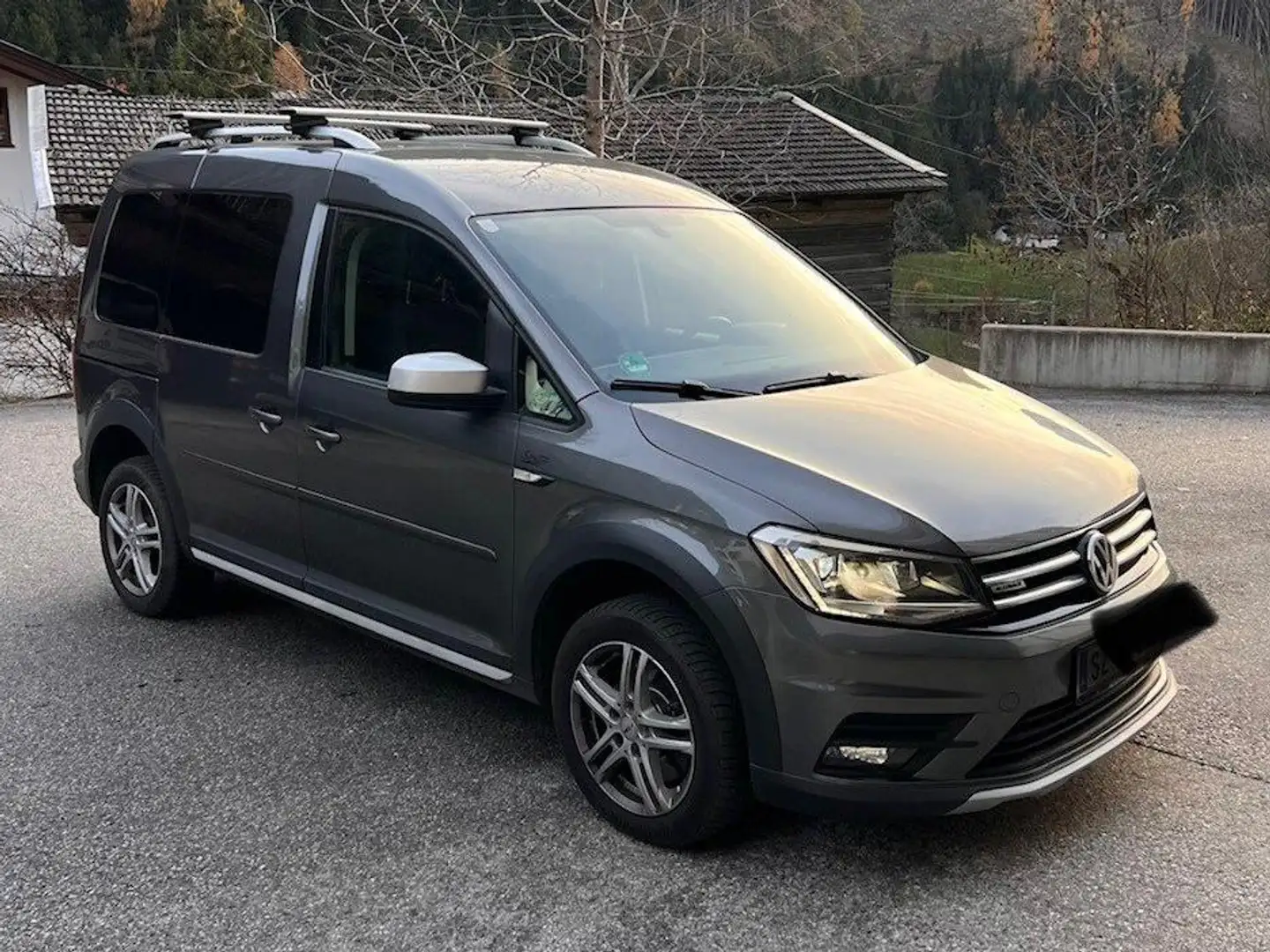 Volkswagen Caddy Caddy Alltrack 2,0 TDI 4Motion Alltrack Grau - 1