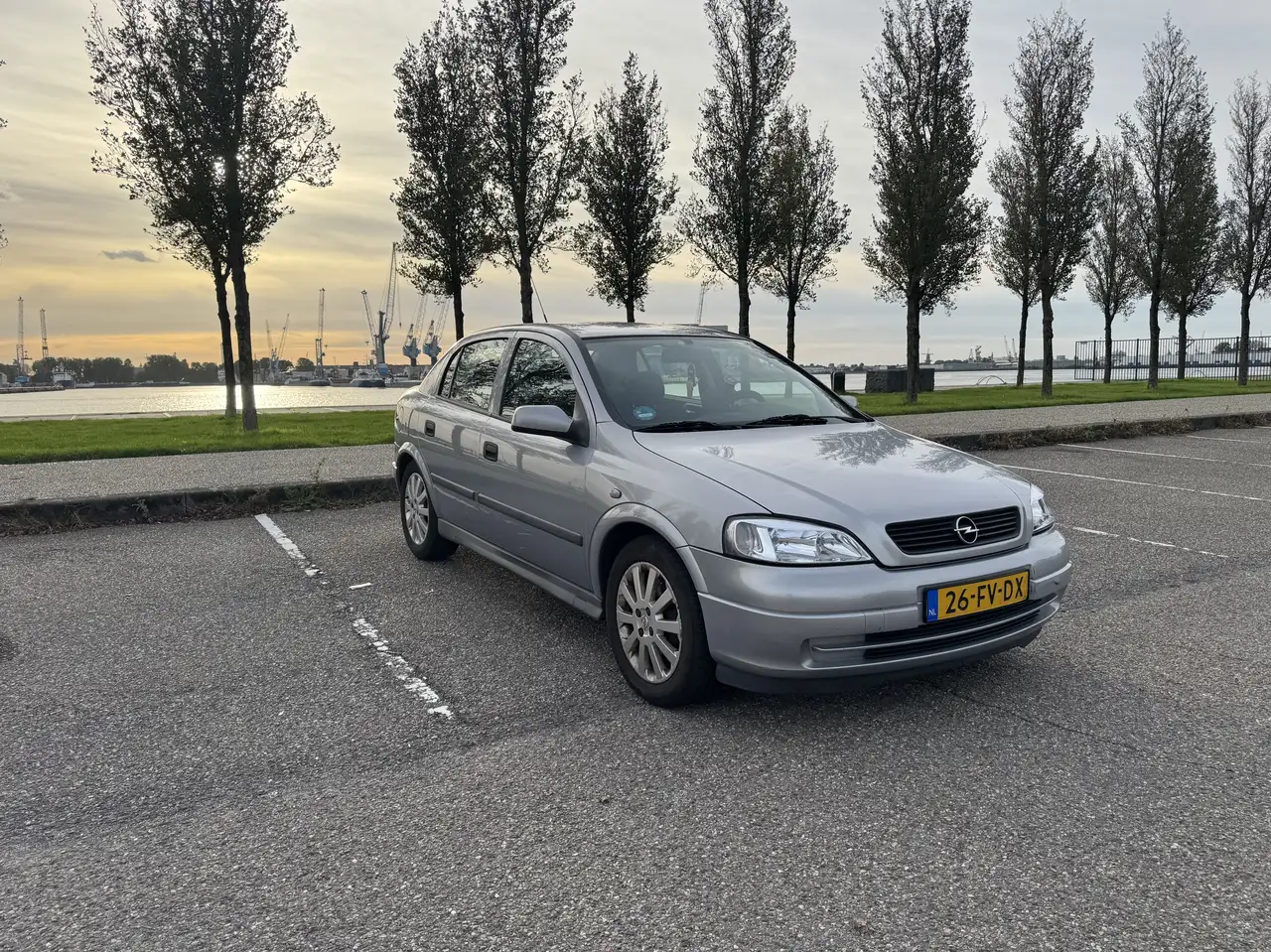 Opel Astra 1.6 Pearl, foto 2
