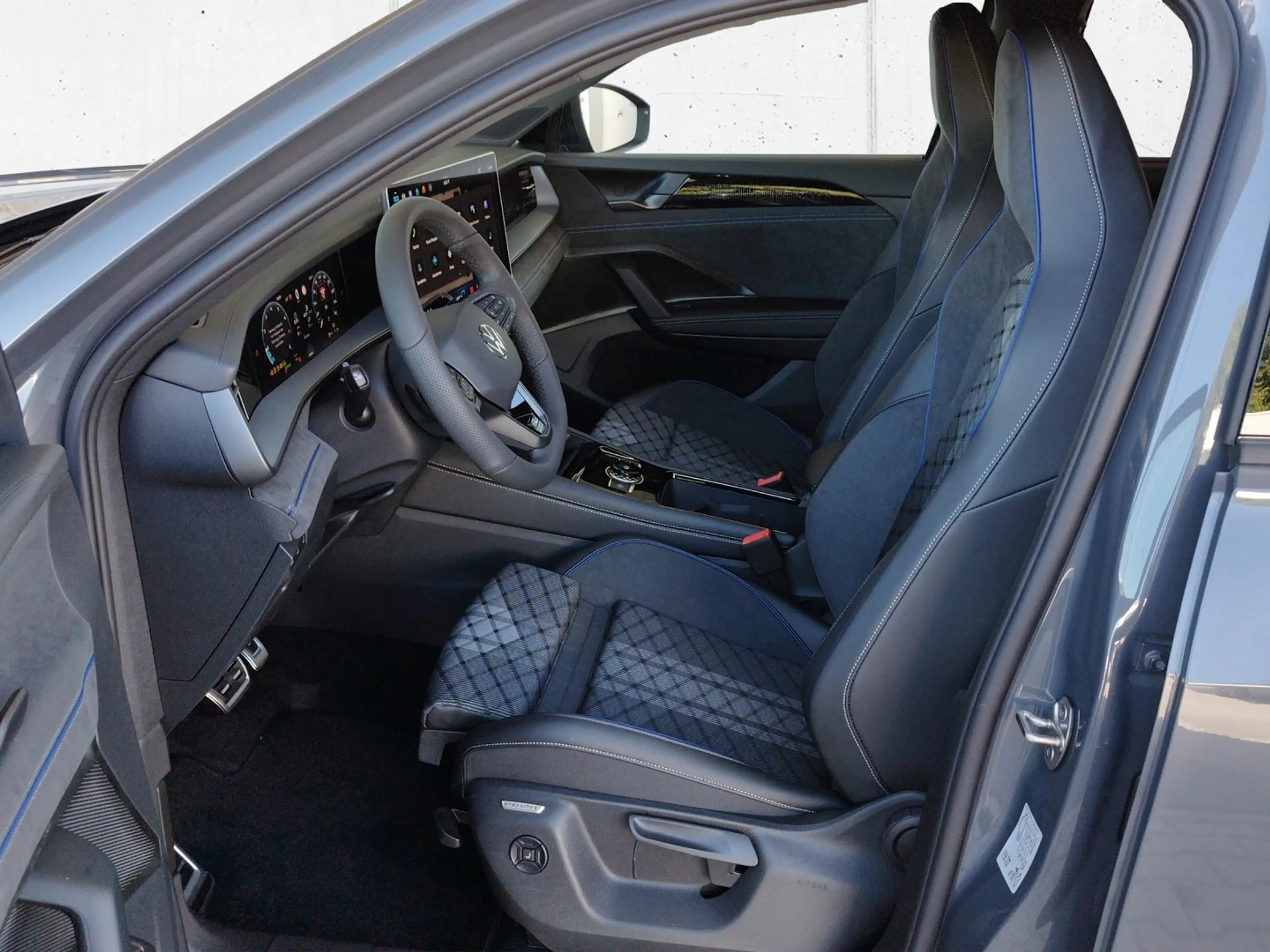 Volkswagen Tayron Sport eTSI DSG — photo 7