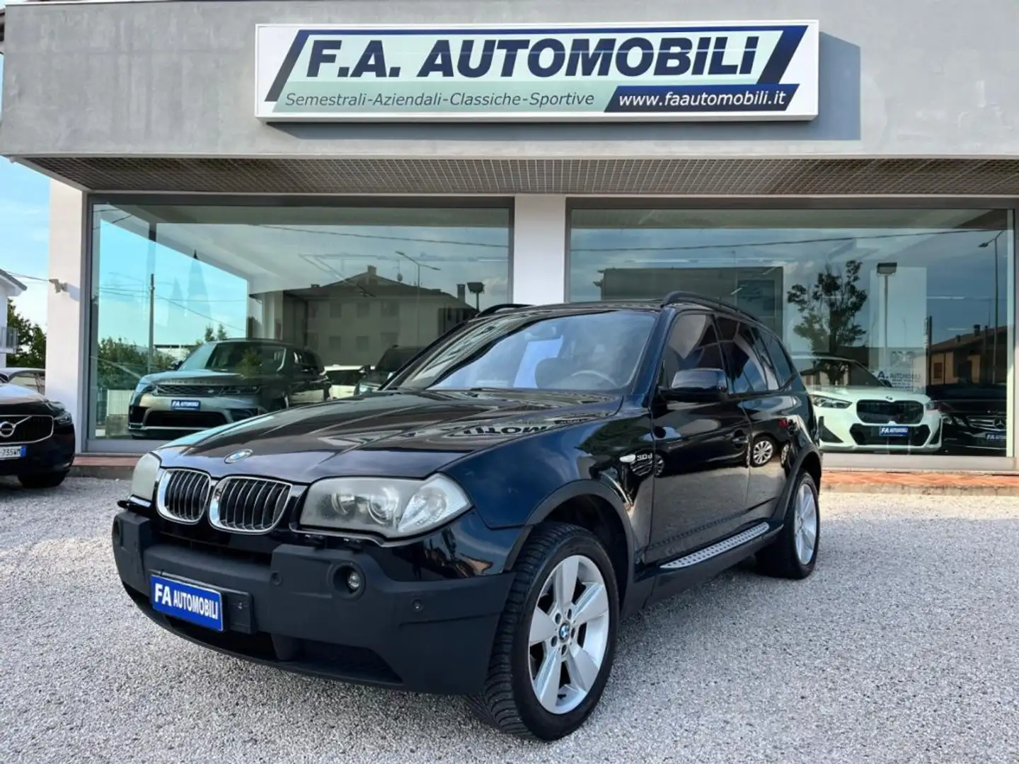 BMW X3 3.0d cat Futura *DESTINATA A OPERATORI DEL SETTORE Nero - 1