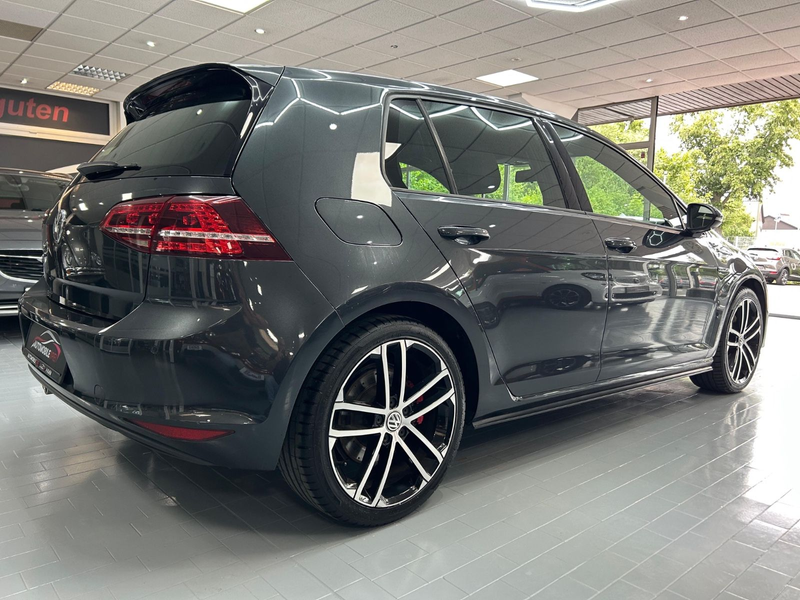 Volkswagen Golf VII Lim. GTD BMT — photo 3