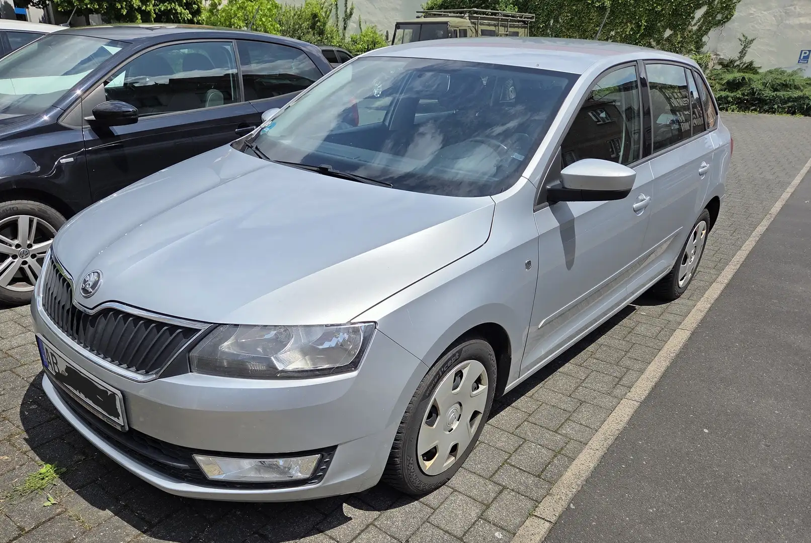 Skoda Rapid/Spaceback Rapid Spaceback Diesel Rapid Spaceback 1.6 TDI Amb Silber - 1