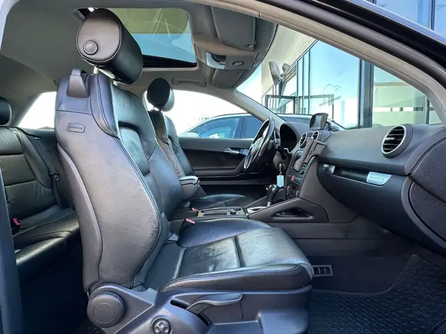 Audi A3 view 14