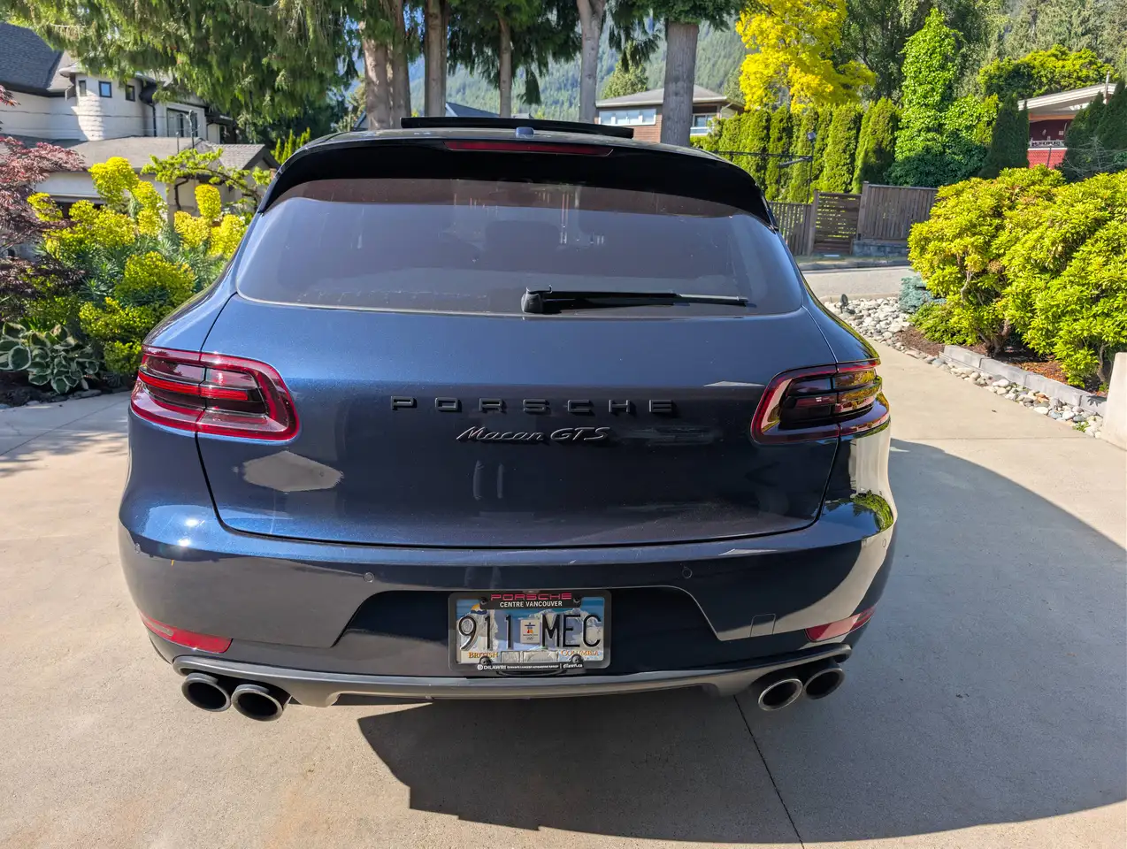 Porsche Macan снимка Porsche Macan