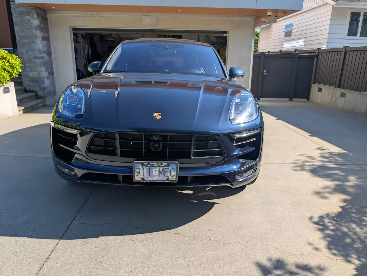 Porsche Macan снимка Porsche Macan