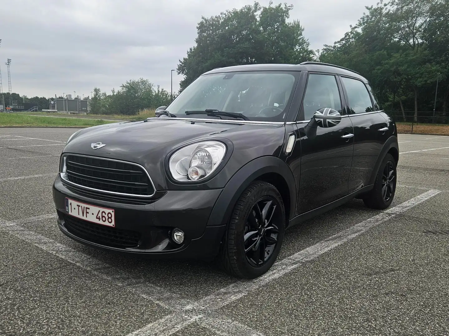 MINI One D Countryman Mini One D Countryman Bruin - 1