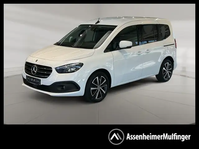 Mercedes-Benz null