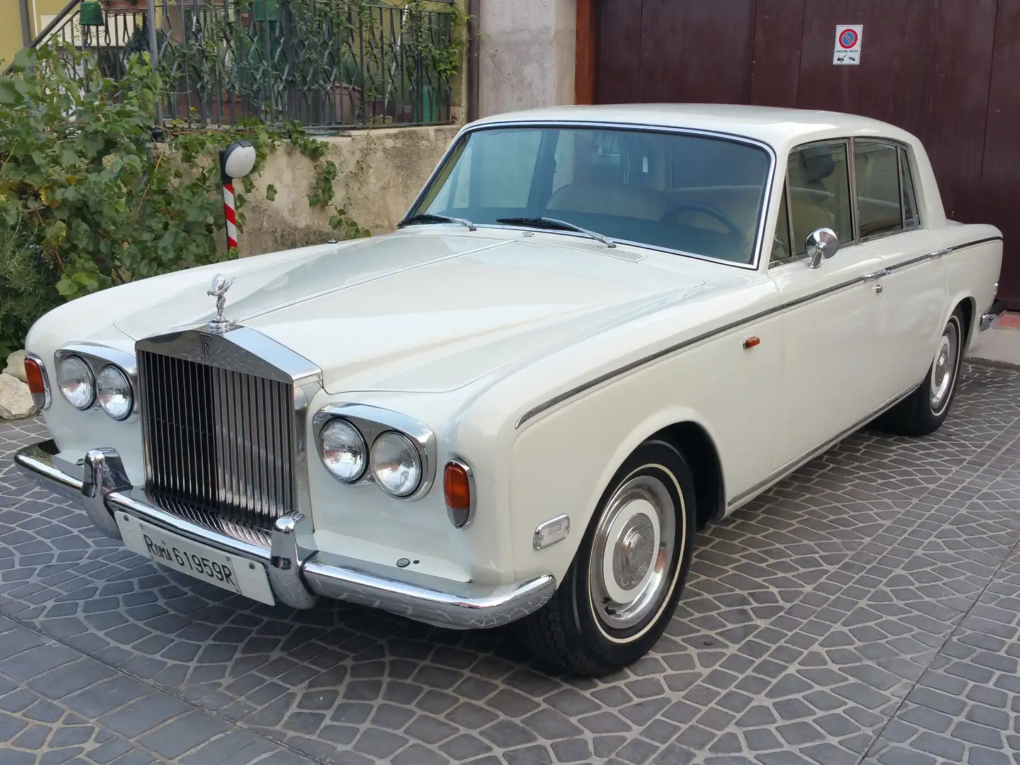 Rolls-Royce Silver Shadow l serie Bianco - 1